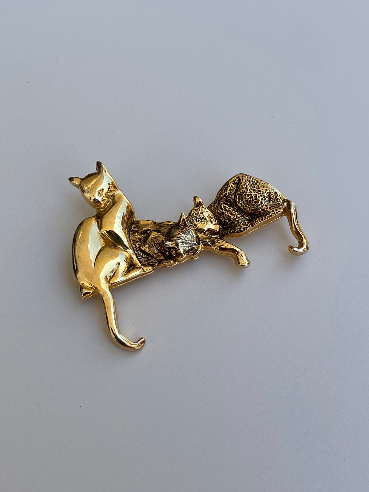 Vintage Gold Tone Cat Family Brooch Three Cats on Bench Statement Pin Vintage Gold Tone Cat Family Brooch Three Cats on Bench Statement Pin