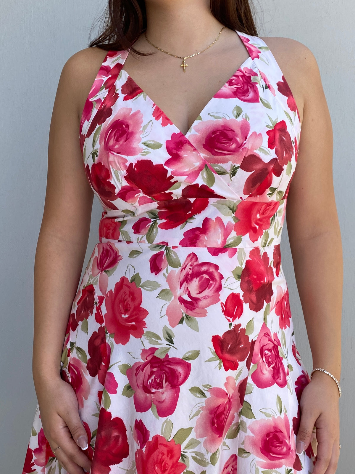 Vintage Talbots Petites White & Pink Cotton Rose Floral Halter Midi Dress – M Vintage Talbots Petites White & Pink Cotton Rose Floral Halter Midi Dress – M