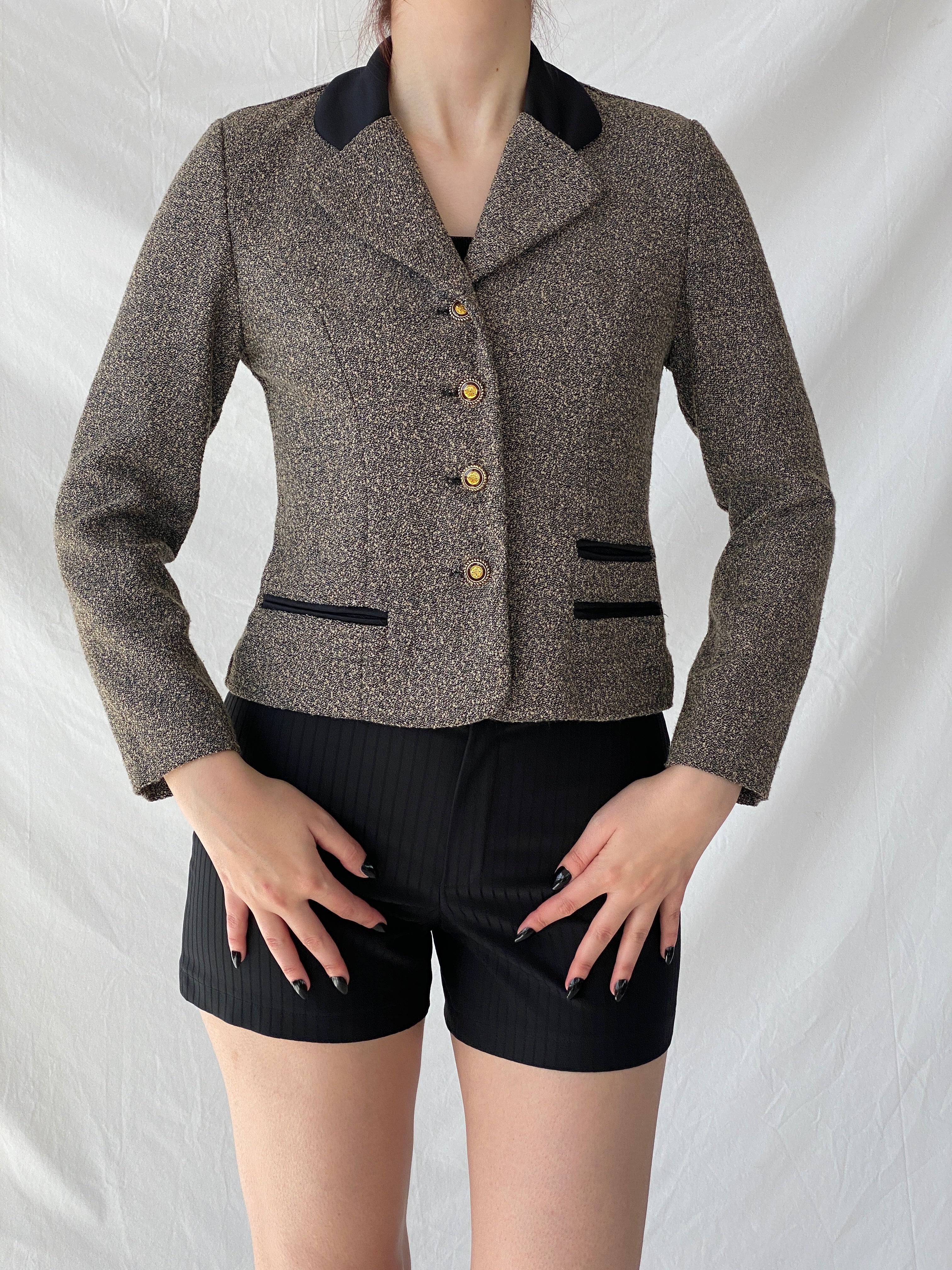 Gorgeous Vintage Dani Max Petite Gray Tween Fitted Women’s Blazer - M