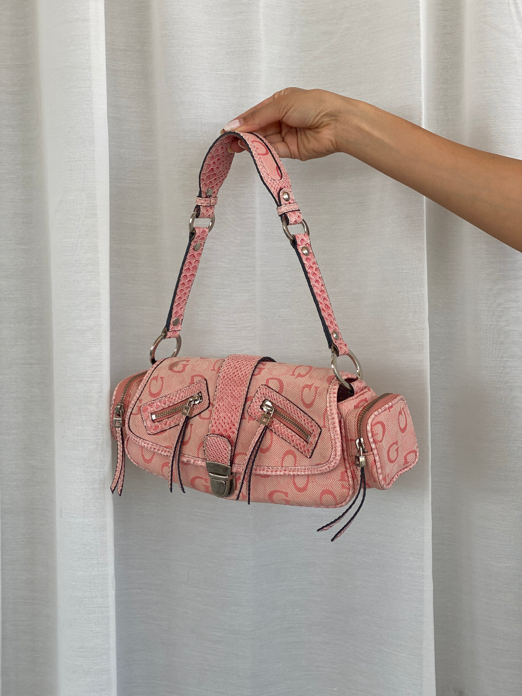 Statement Vintage Y2K Guess Pink Monogram Shoulder Bag