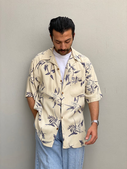 Vintage 90s Paradise Coves Cream Floral Silk Hawaiian Shirt - L