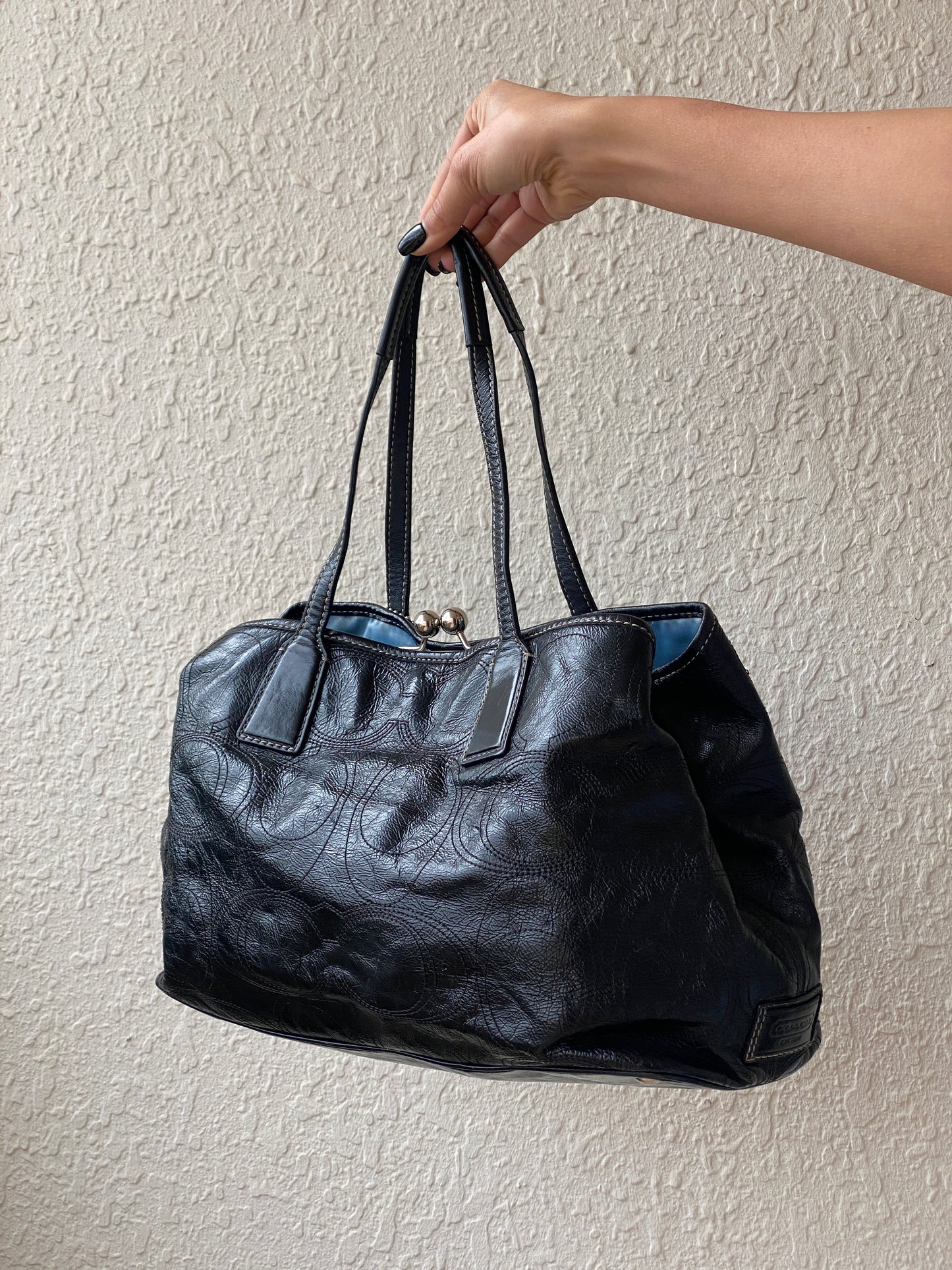 Vintage Y2K Coach Black Embossed Leather Shoulder Tote Bag Style F15658