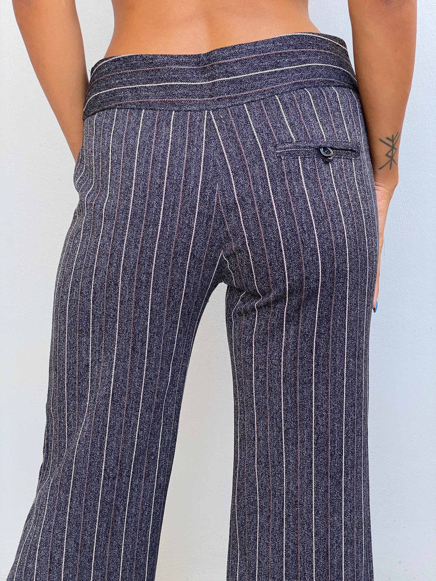 Vintage Y2K Grey Pinstripe Cropped Wide Leg Trousers Low Rise Office Siren Pants - S