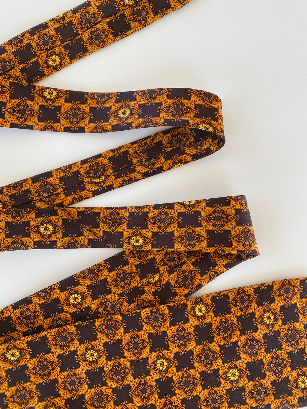 Vintage YSL Yves Saint Laurent Printed Silk Men’s Neck Tie