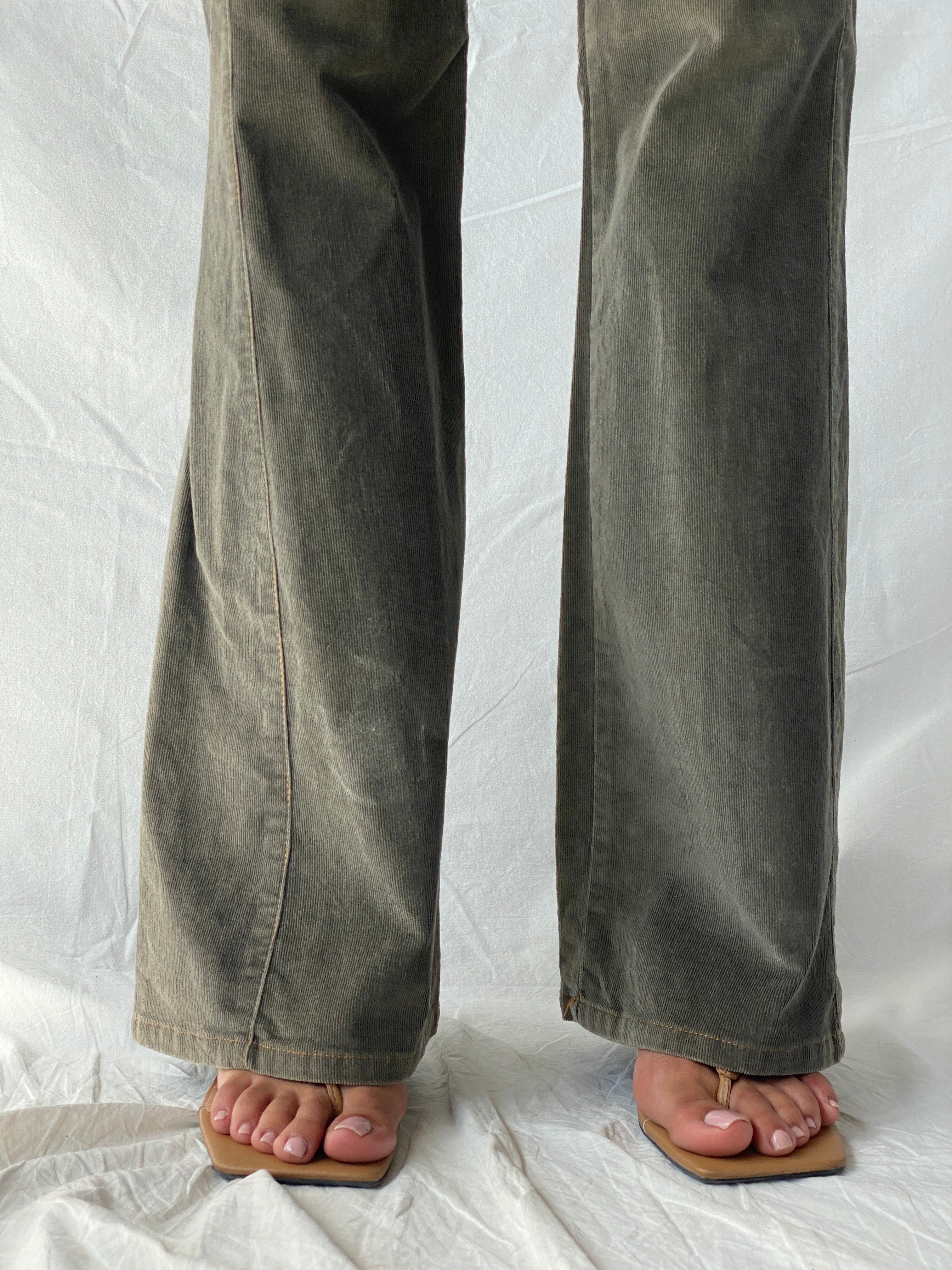 Vintage BCBG Maxazria Corduroy Denim Patch Flare Western Jeans