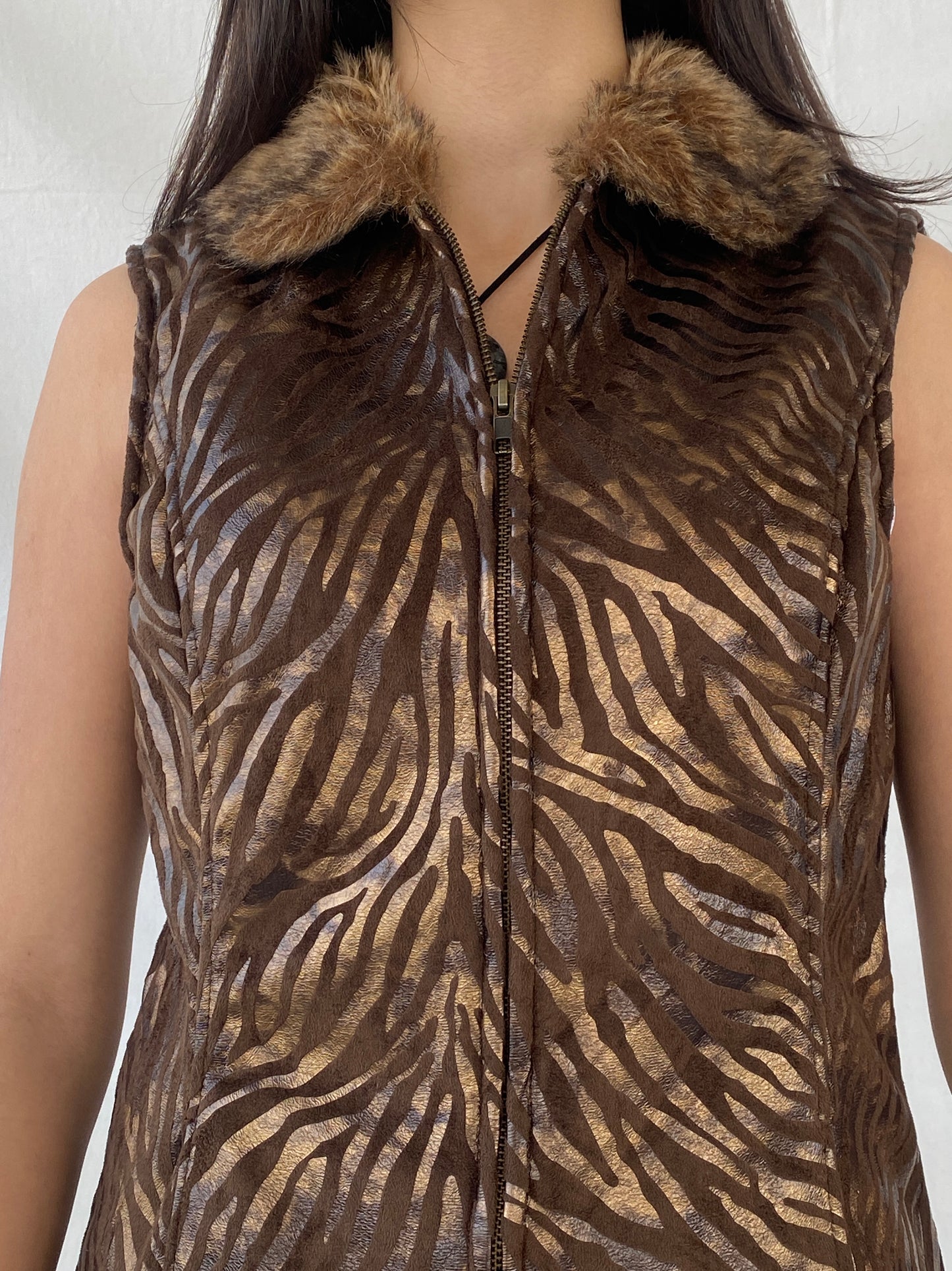 PR Powder River Outfitters Women’s Brown Zebra Fur-Collar Zip Up Fur Lined Vest - S