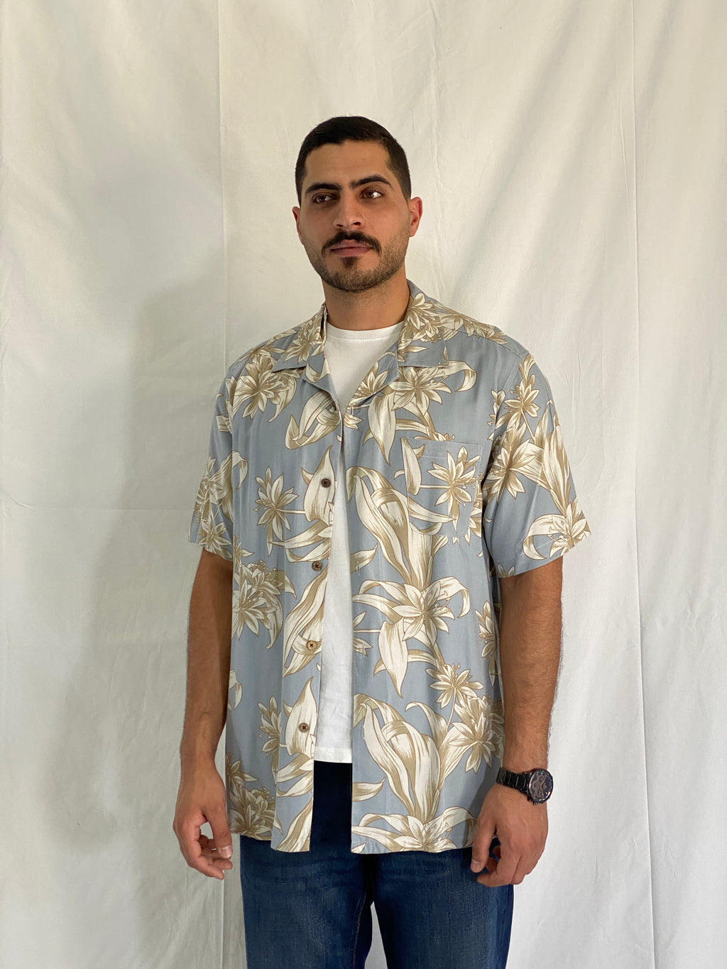 Vintage Island Republic Silk Blend Hawaiian Blue & Beige Floral Men’s Short Sleeve Aloha Shirt - 2XL