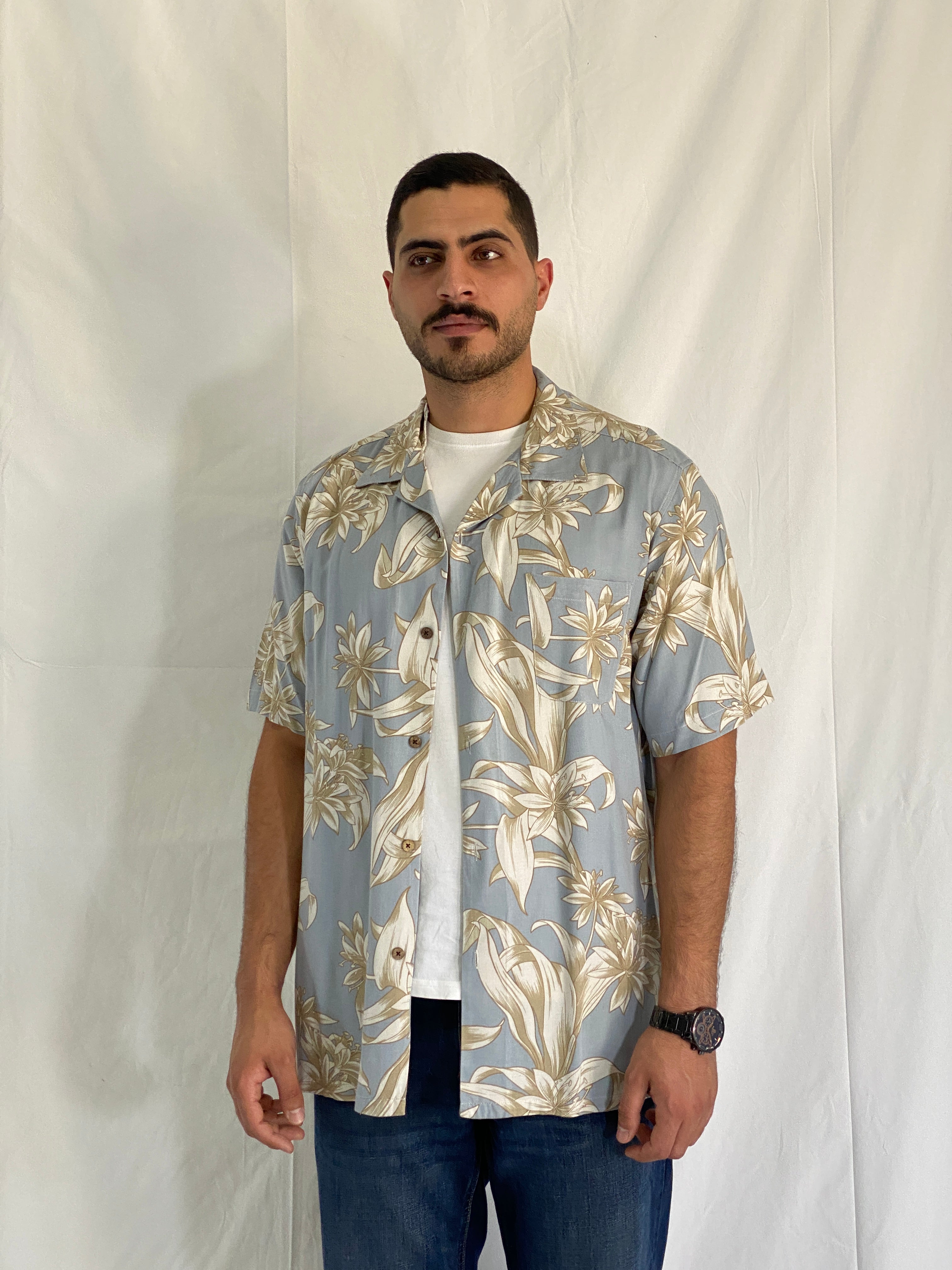 Vintage Island Republic Silk Blend Hawaiian Blue & Beige Floral Men’s Short Sleeve Aloha Shirt - 2XL