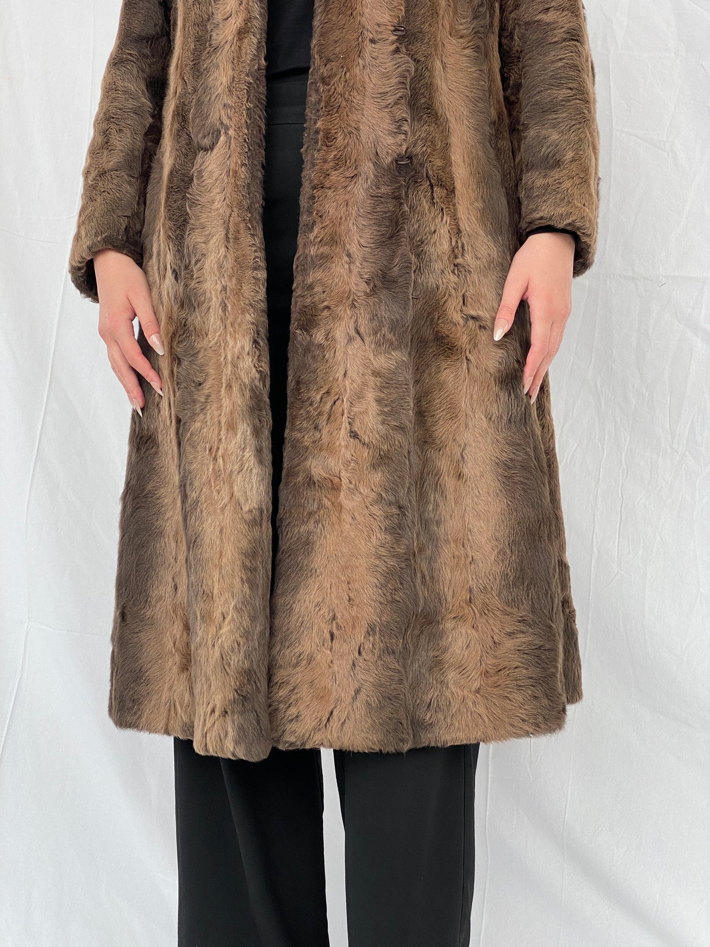 Luxurious Vintage Blankenburg Frankenthal/Pfalz Real Fur Coat - M