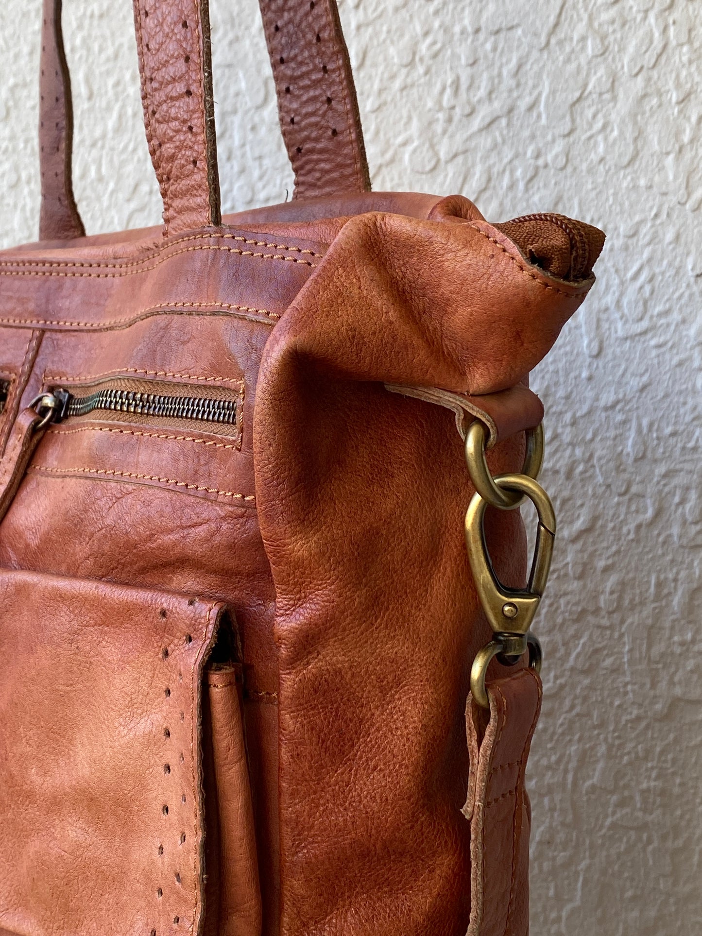 Vintage 5th Avenue Distressed Leather Multi-Pocket Convertible Tote Bag