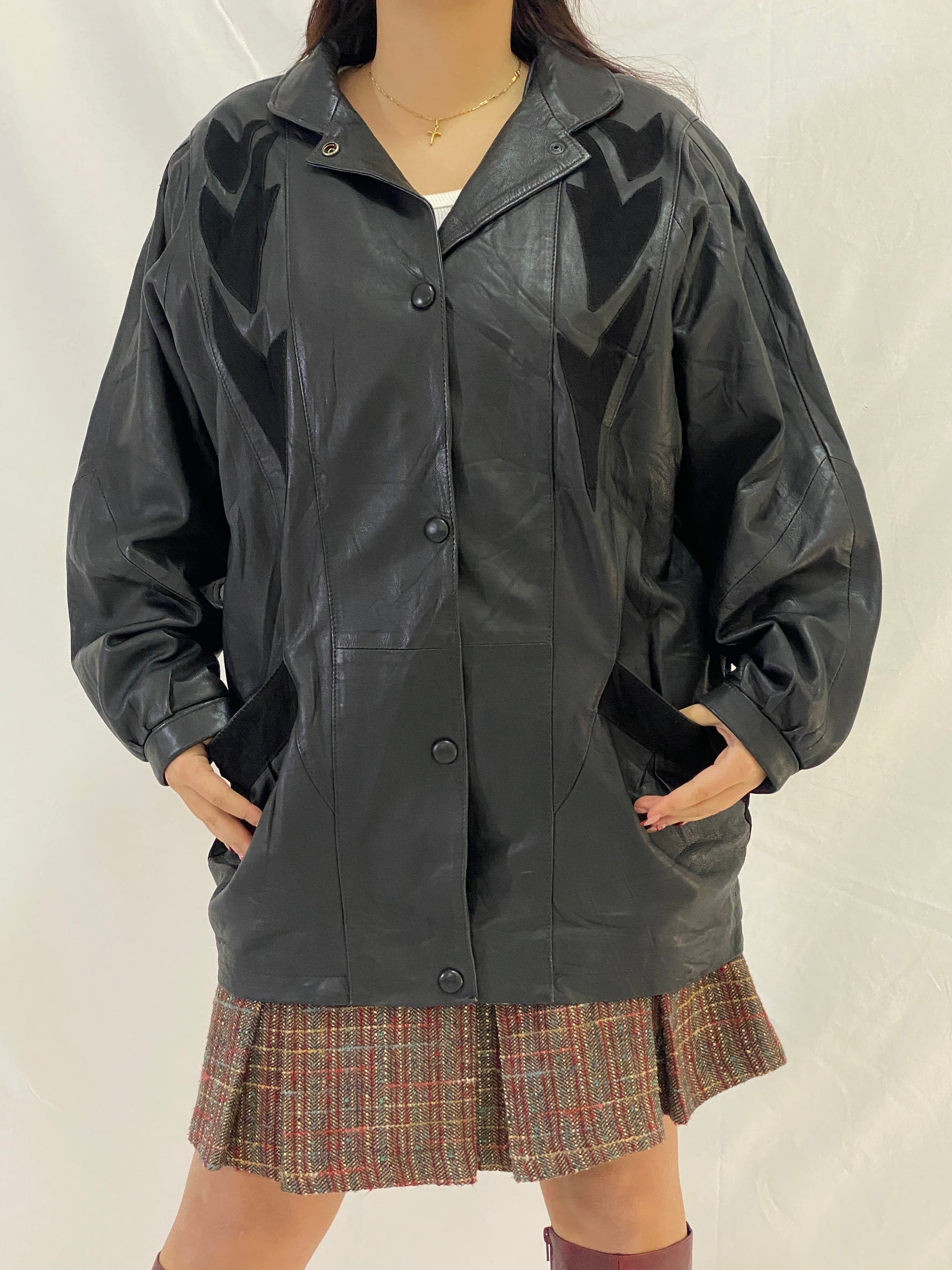 Vintage Oversized Fit Ferpele Black Leather Coat with Graphic Panel Details - M Vintage Oversized Fit Ferpele Black Leather Coat with Graphic Panel Details - M