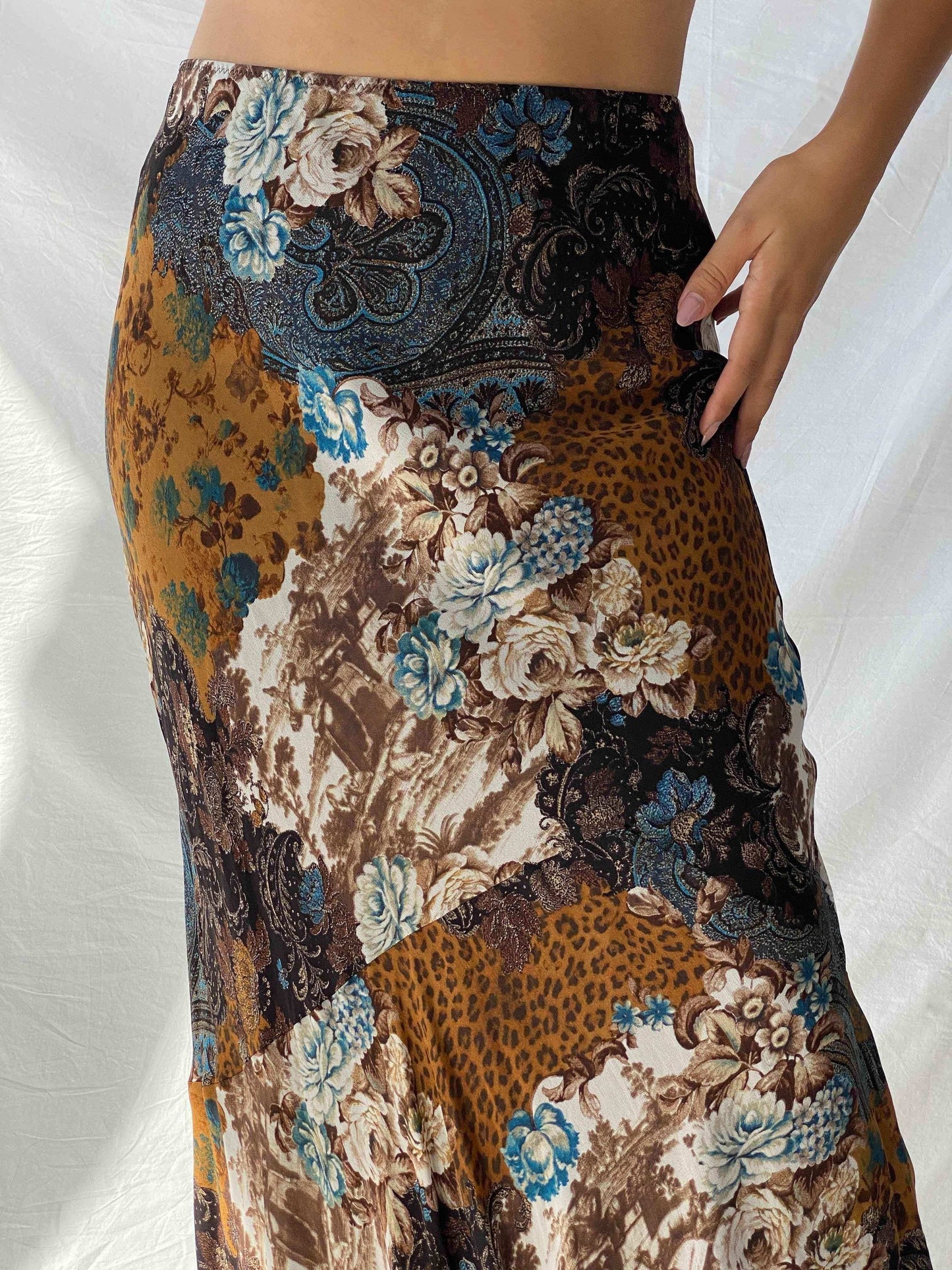 Vintage Apanage Floral Midi Skirt - Balagan Vintage Midi Skirt 00s, 90s, Alaa, midi skirt, NEW IN