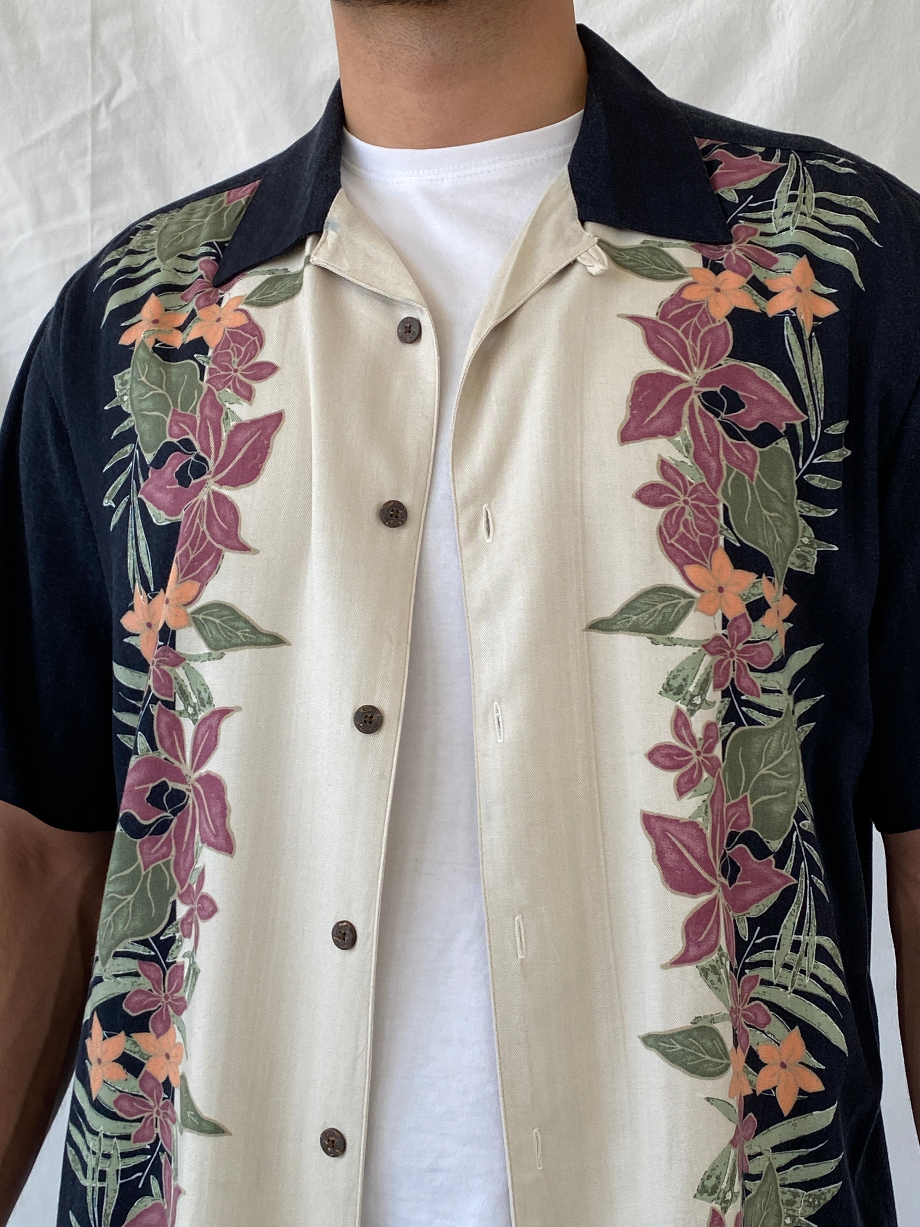 Vintage Red Macaw Black Floral Men’s Short Sleeve Hawaiian Rayon Beach Shirt - L