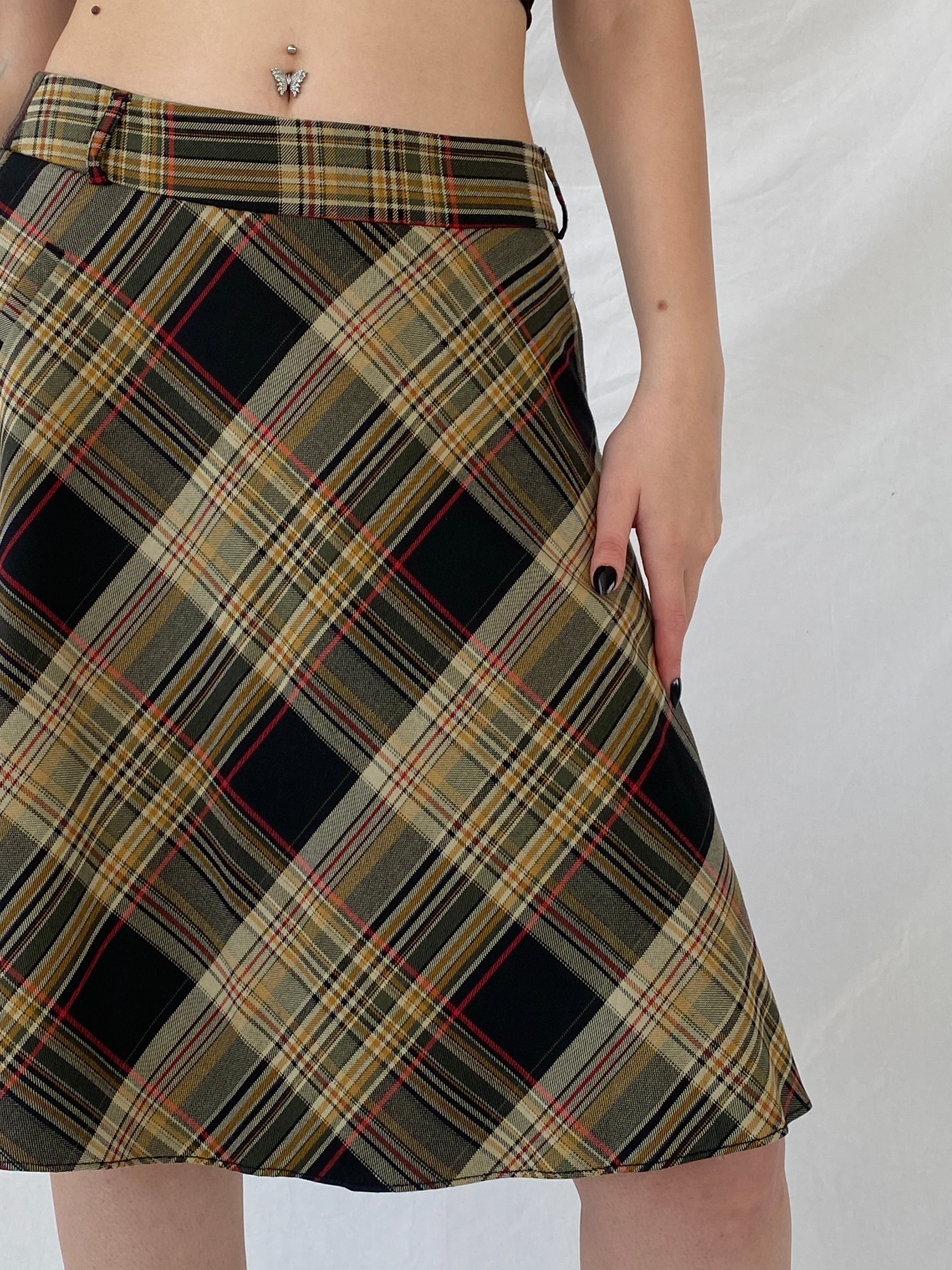 Beautiful Fusion Plaid Flannel Yellow Black Women’s Tartan Short Skirt - M