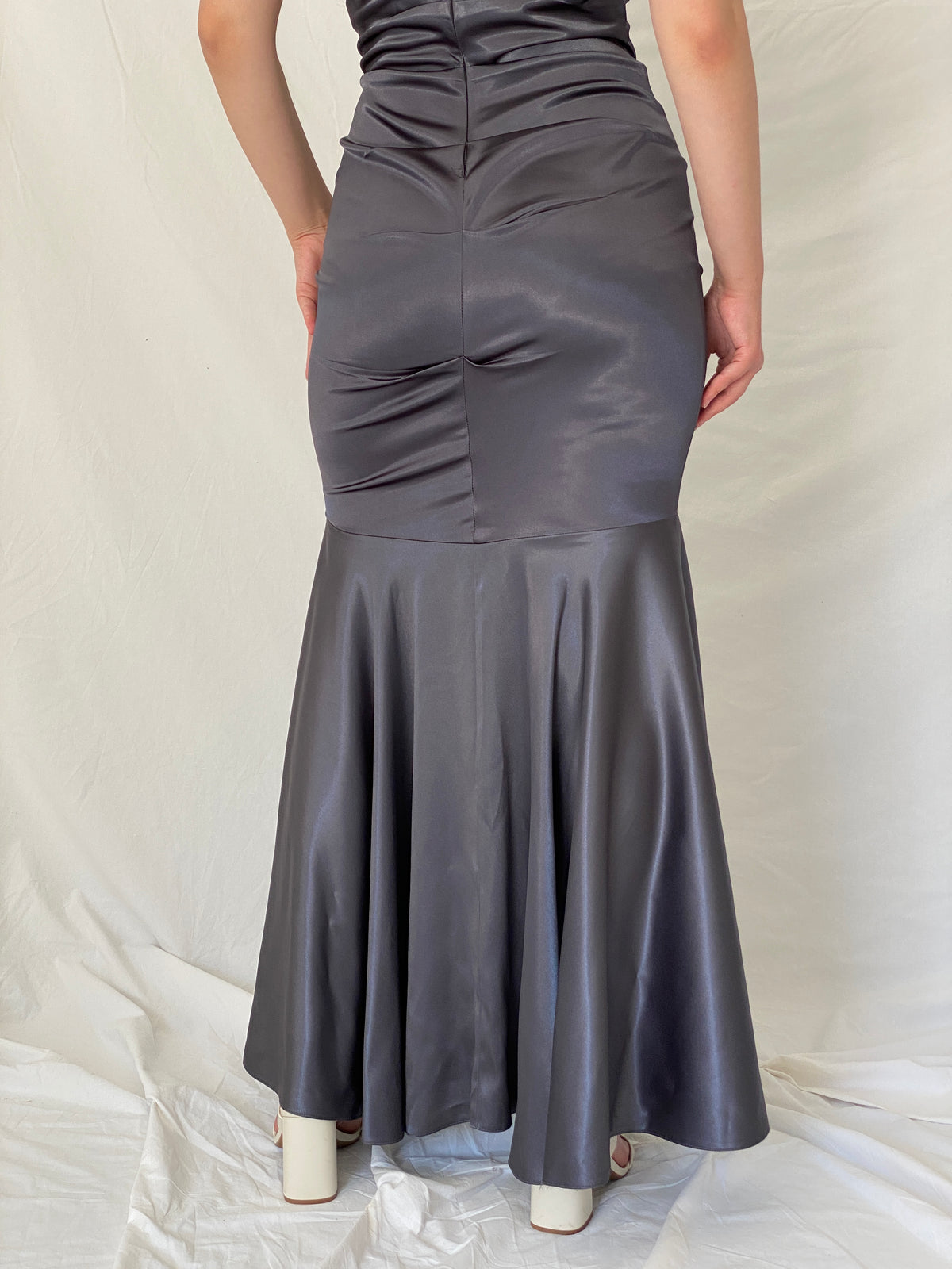 Vintage Y2K Jump Apparel by Wendye Chaitin Charcoal Satin Mermaid Evening Gown - M Vintage Y2K Jump Apparel by Wendye Chaitin Charcoal Satin Mermaid Evening Gown - M