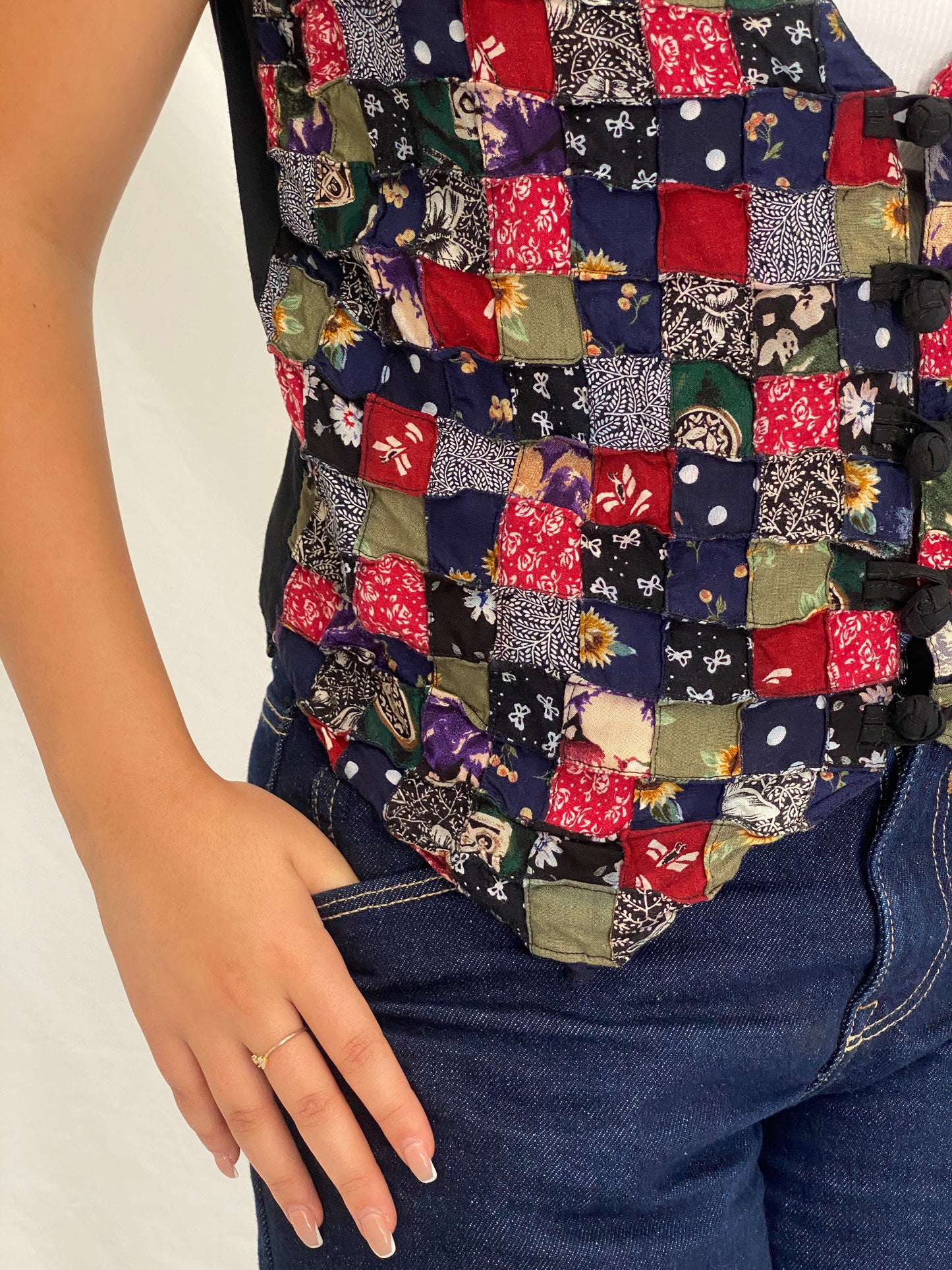 Vintage 90s Soul Mate’s Patchwork Tie-Back Vest Multicolor Boho Art Wear - L