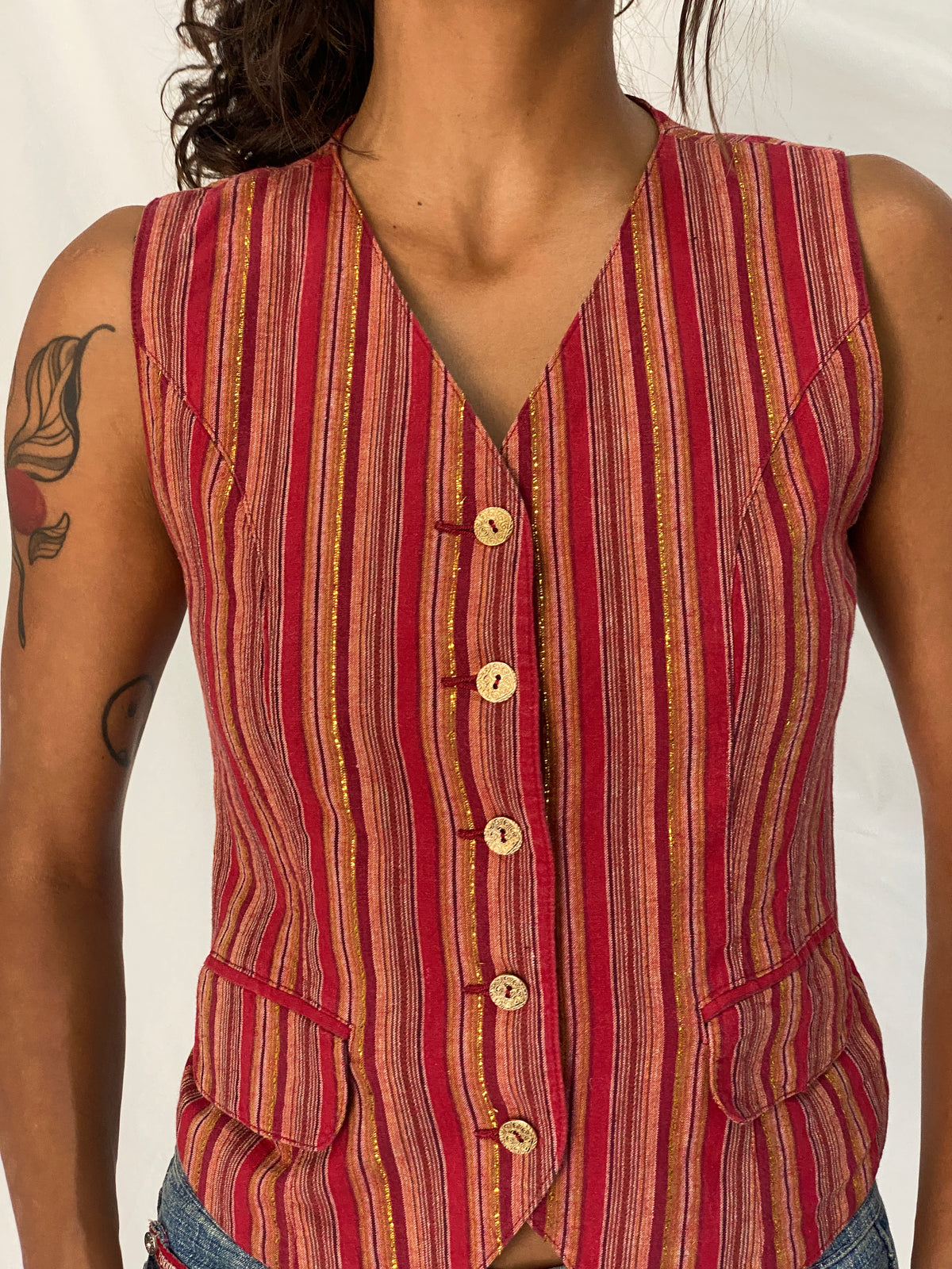 Vintage Y2K Petite Sophisticate Red Metallic Striped Cotton Blend Waistcoat Vest - S Vintage Y2K Petite Sophisticate Red Metallic Striped Cotton Blend Waistcoat Vest - S