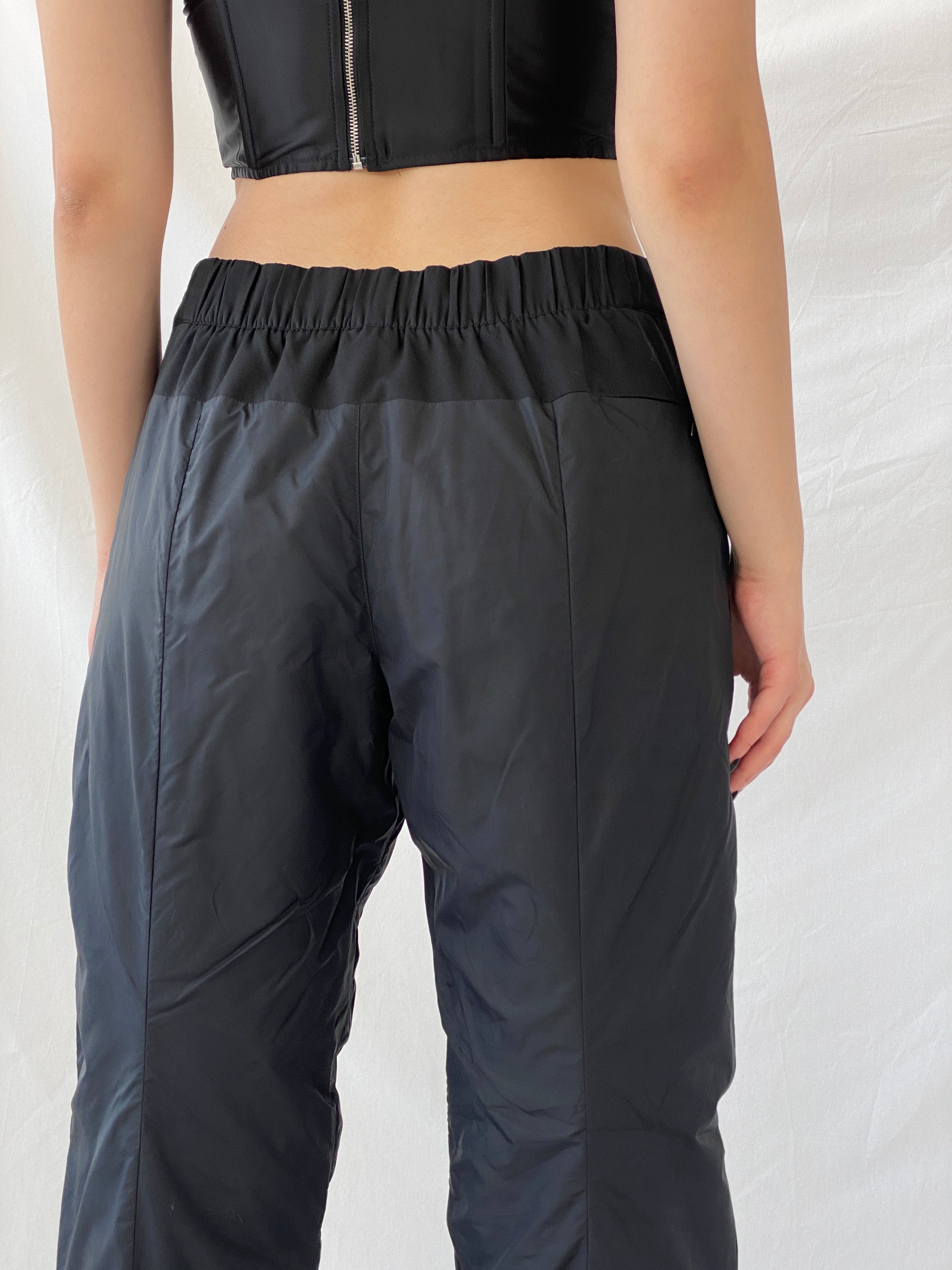 بنطال رياضي نسائي من Nike Black Windbreaker Sportswear - مقاس 2XL