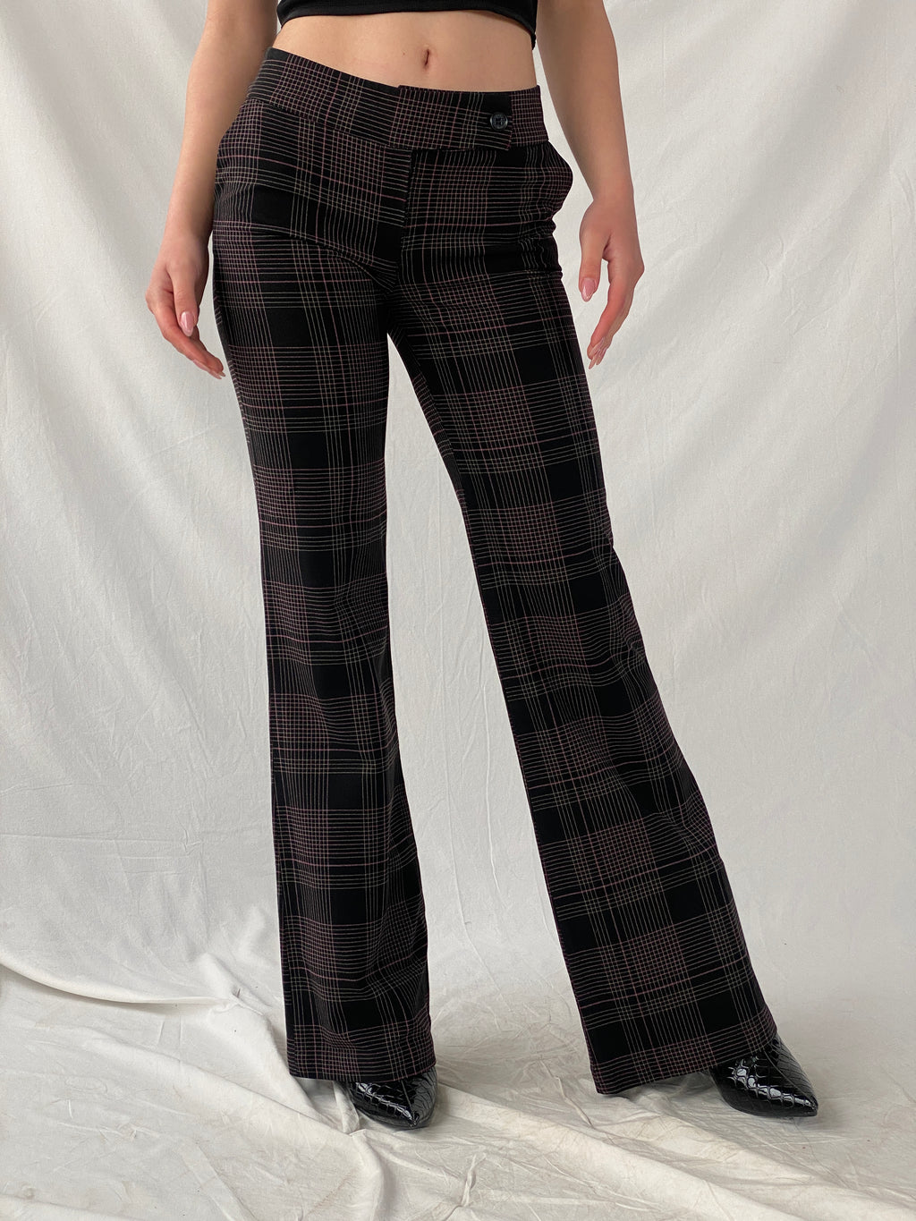 Legio Mayinda Women’s Black and Pink Plaid Flare Leg Work Pants - XS