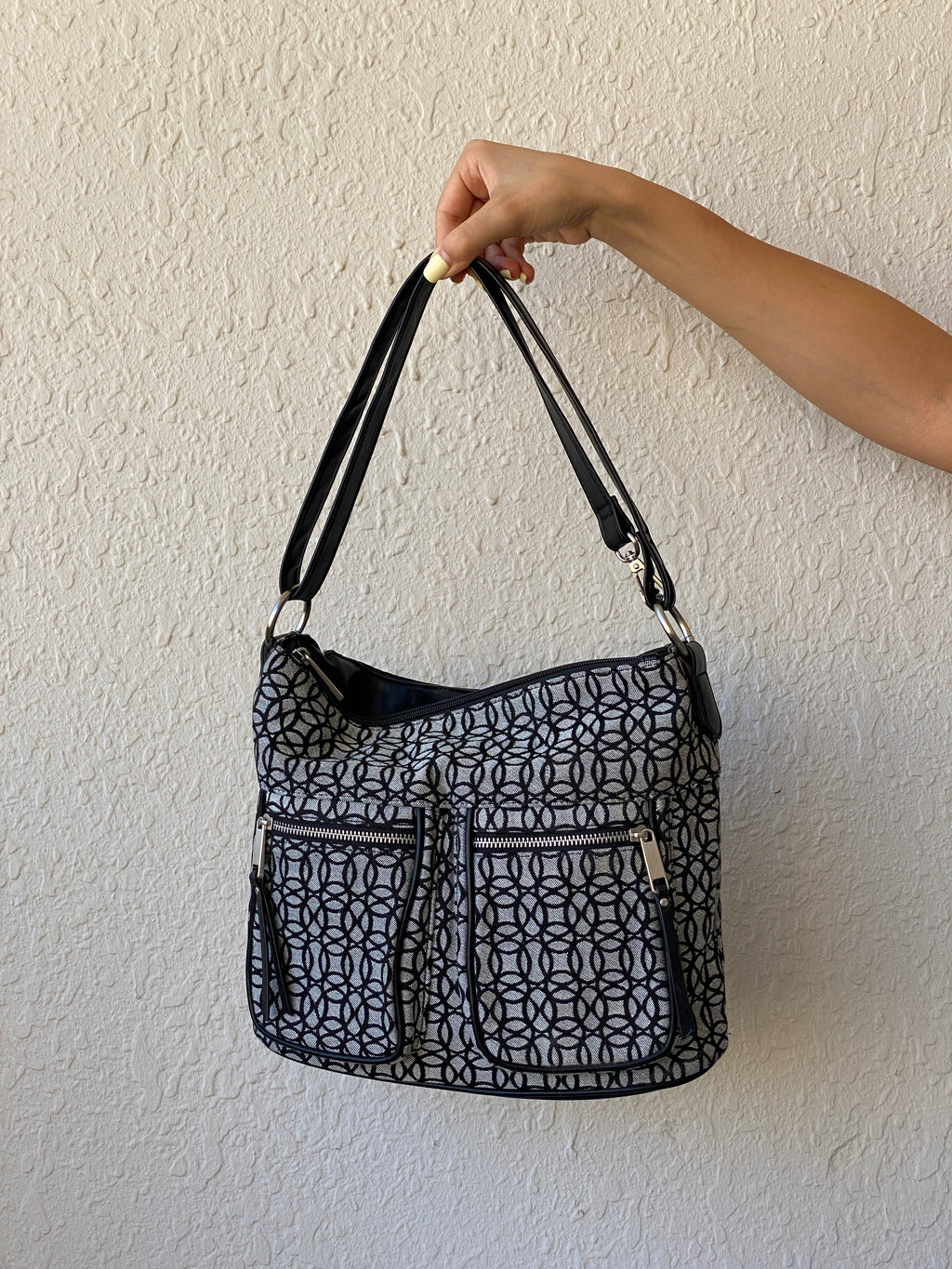 Monochrome Geometric Shoulder Bag – Vintage Zip Pocket Everyday Purse