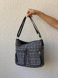 Monochrome Geometric Shoulder Bag – Vintage Zip Pocket Everyday Purse