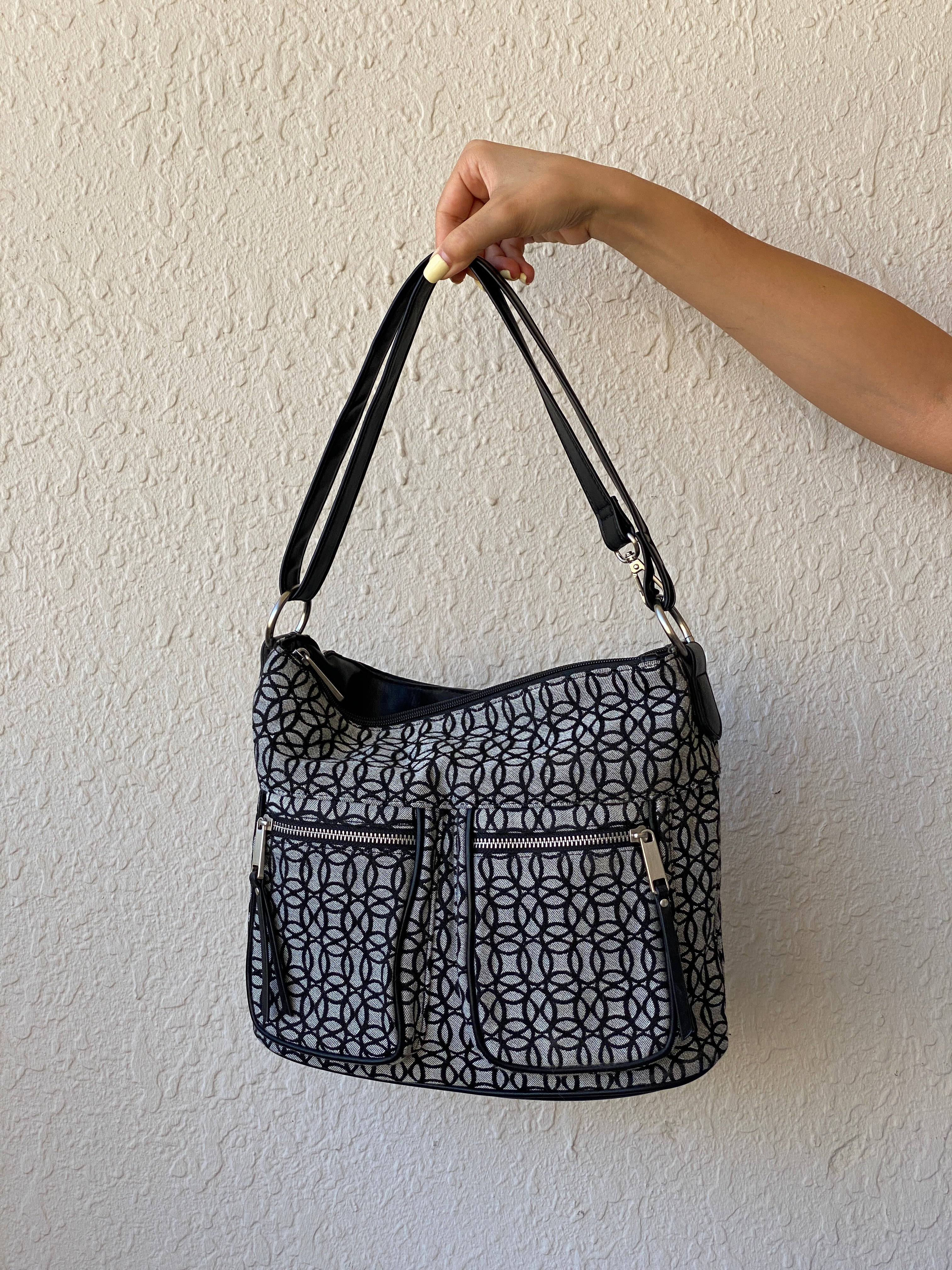 Monochrome Geometric Shoulder Bag – Vintage Zip Pocket Everyday Purse