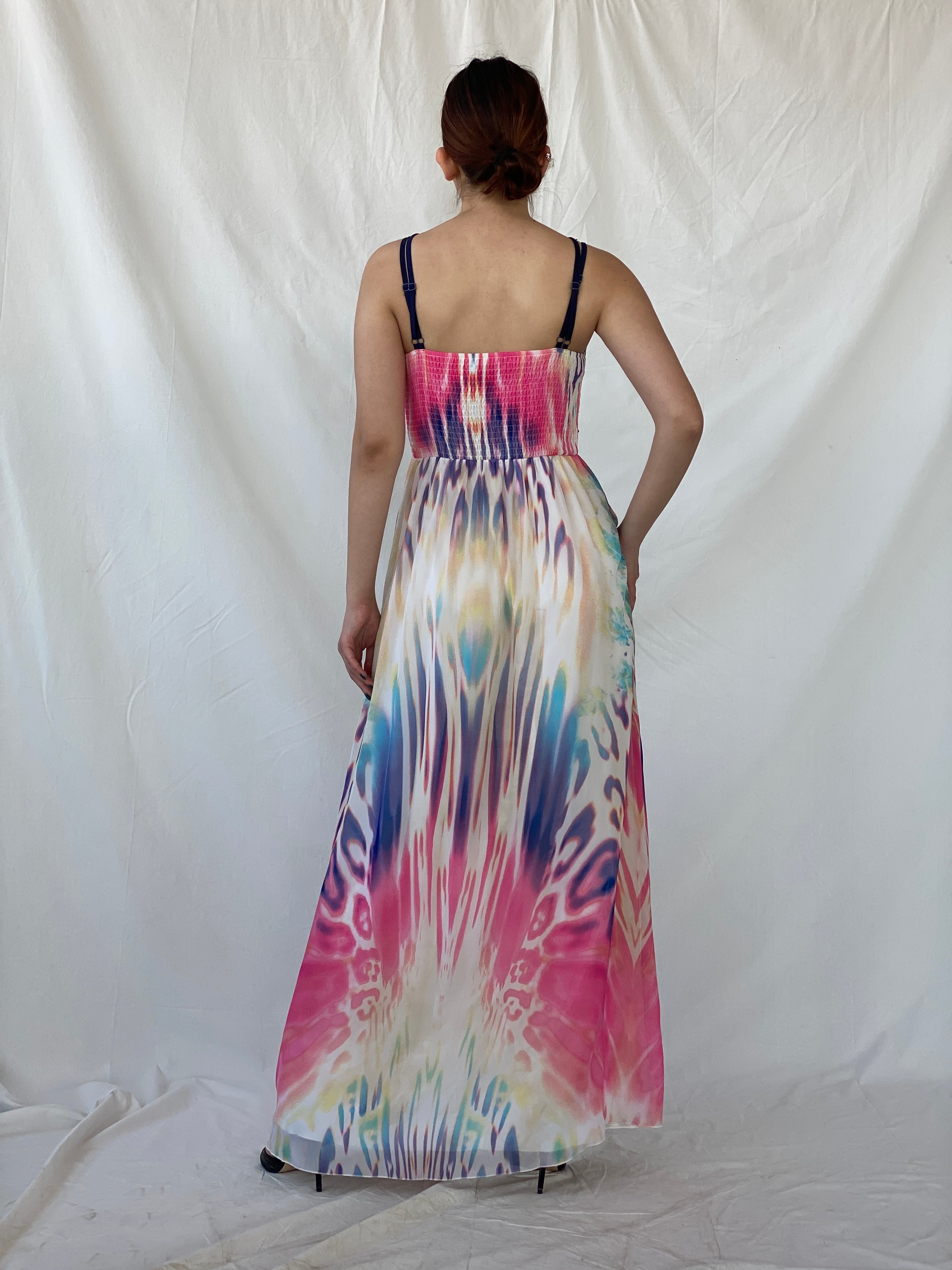 فستان ماكسي مائي مطرز بالخرز من NWT Little Mistress London - مقاس M