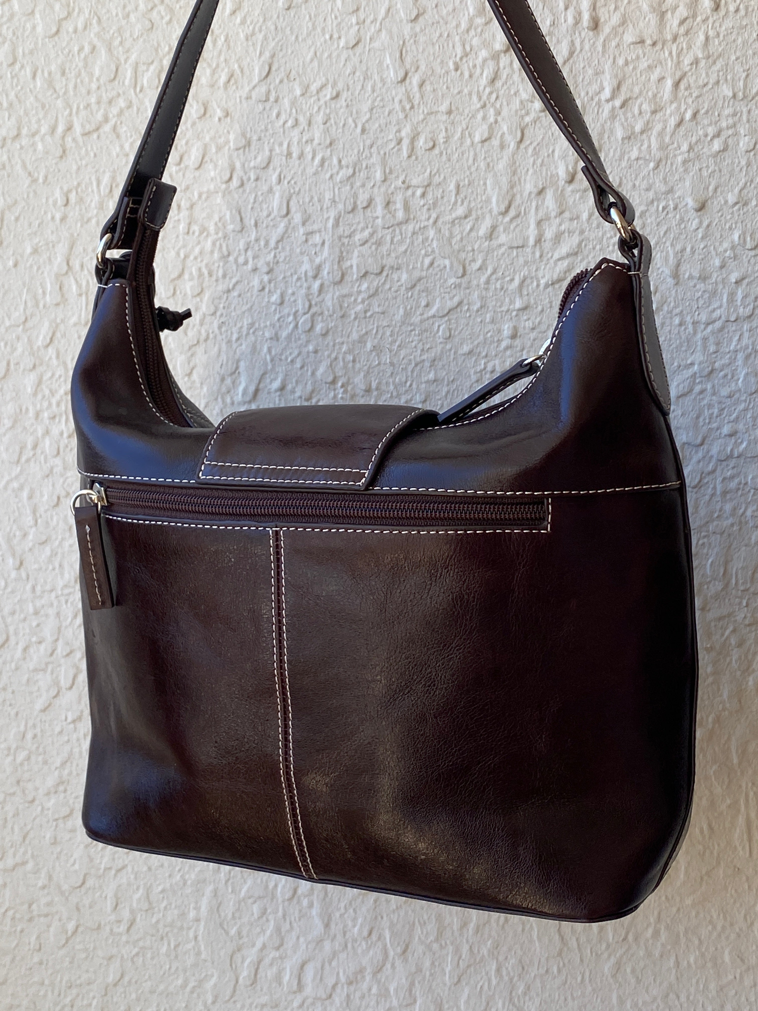Vintage Naturalizer Genuine Leather Shoulder Bag in Deep Chocolate Brown