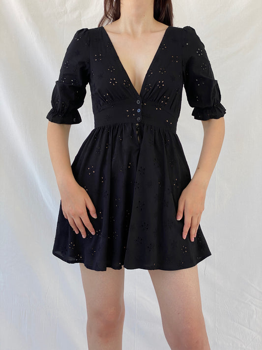 Gorgeous For Love & Lemons Black Eyelet Puff Sleeve Tie Waist Mini Summer Vacation Dress - S