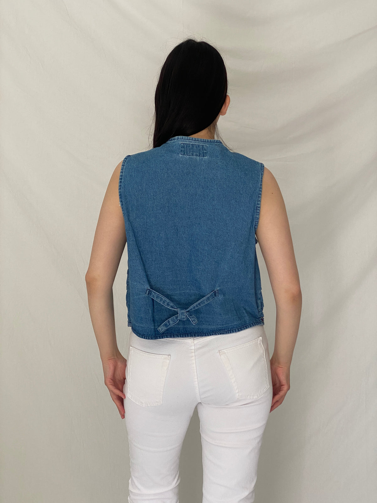 Vintage New Directions Boho Floral Embroidered Denim Vest - L Vintage New Directions Boho Floral Embroidered Denim Vest - L