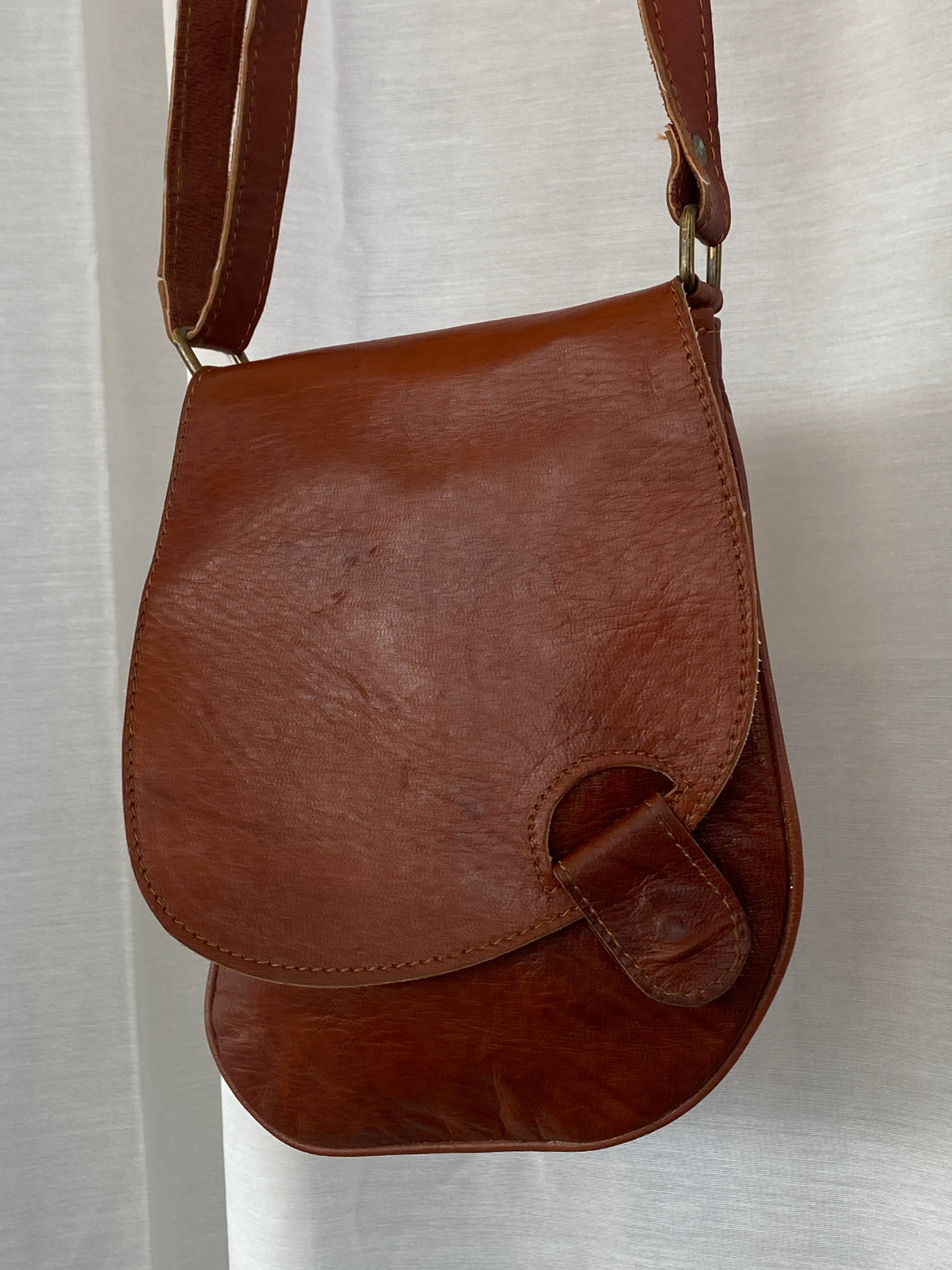 Vintage Brown Genuine Leather Western Sling Crossbody Bag