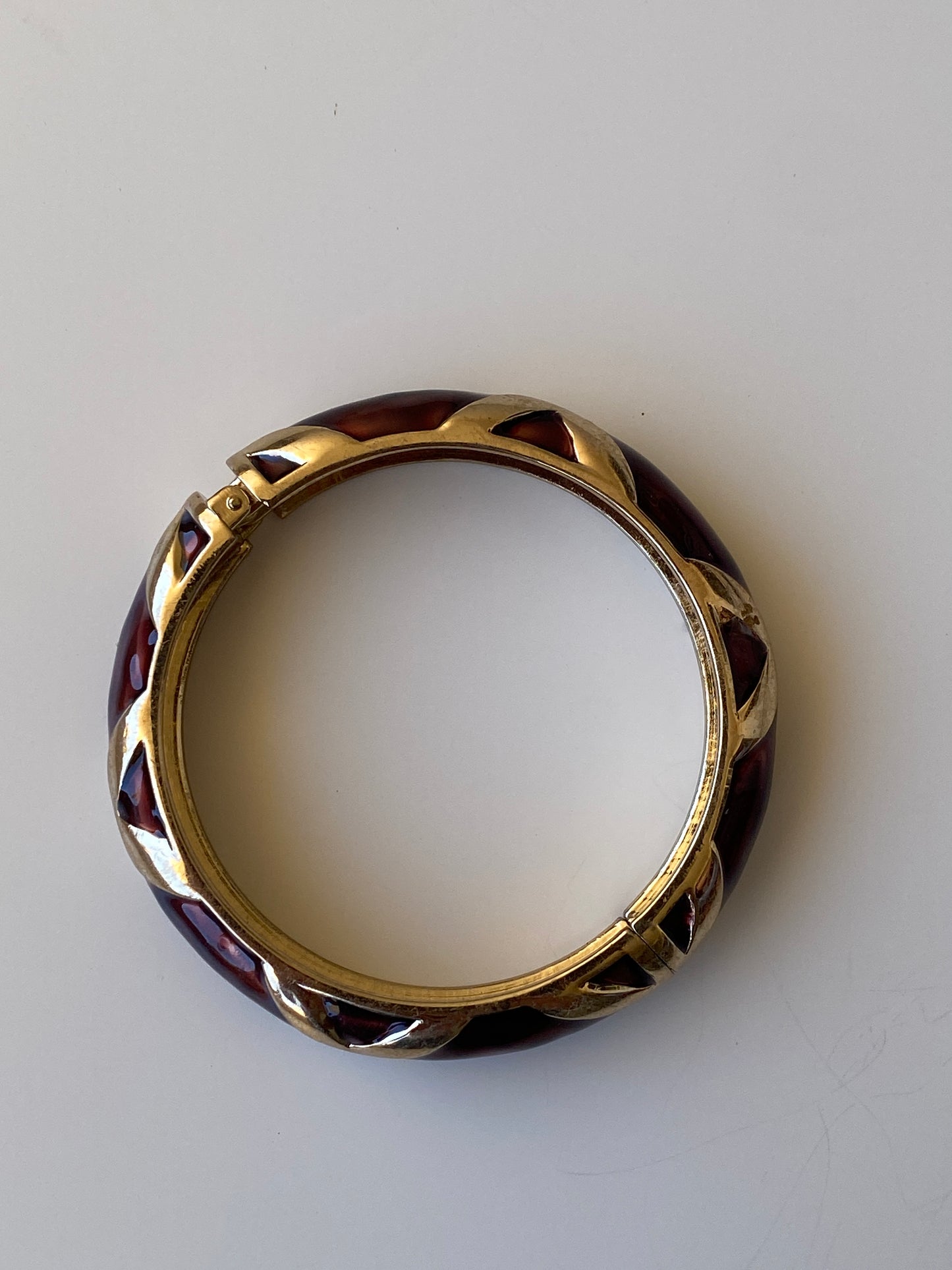 Vintage Tortoiseshell Lucite & Gold Tone Hinged Bangle Bracelet 90s Resin Statement Cuff