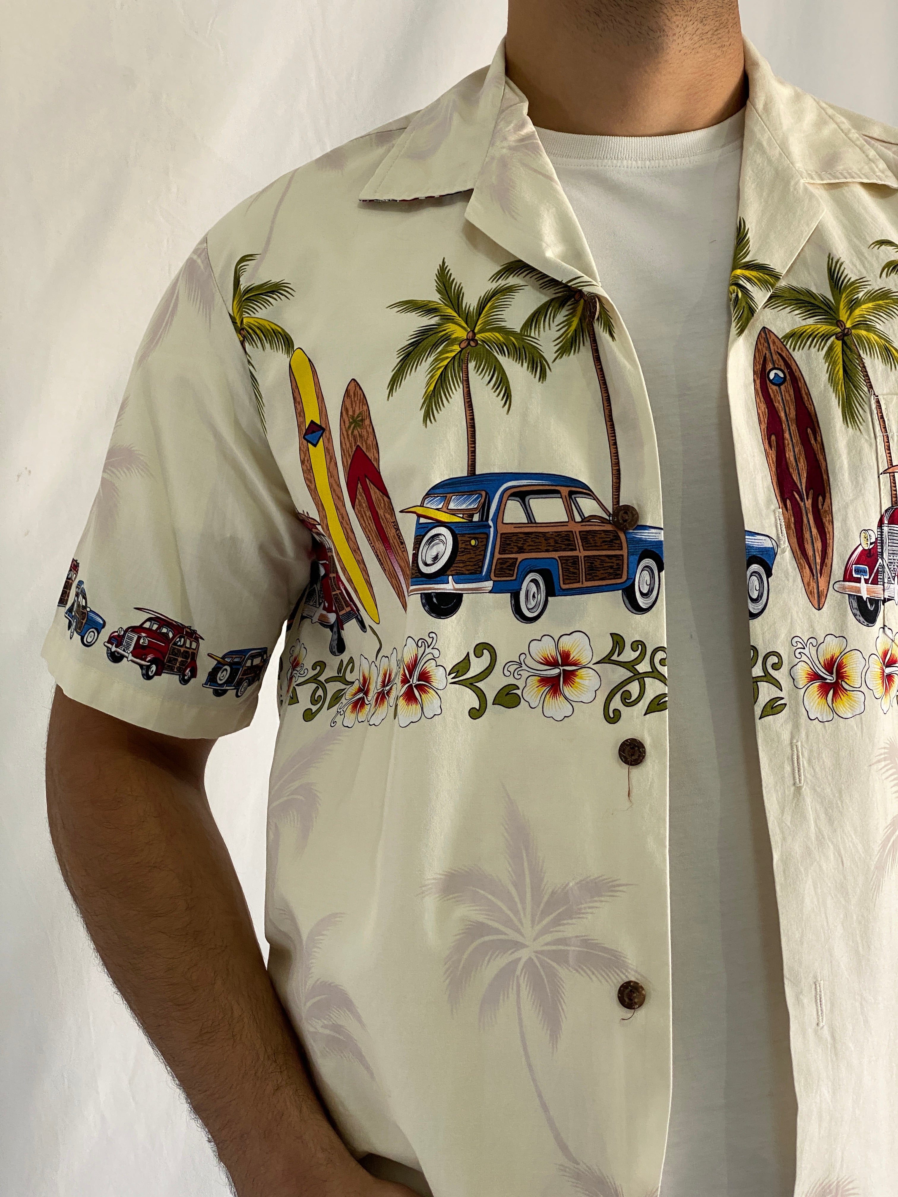 Vintage Winnie Fashion Cotton Hawaiian Woody Car & Surfboard Print Men’s Shirt - L