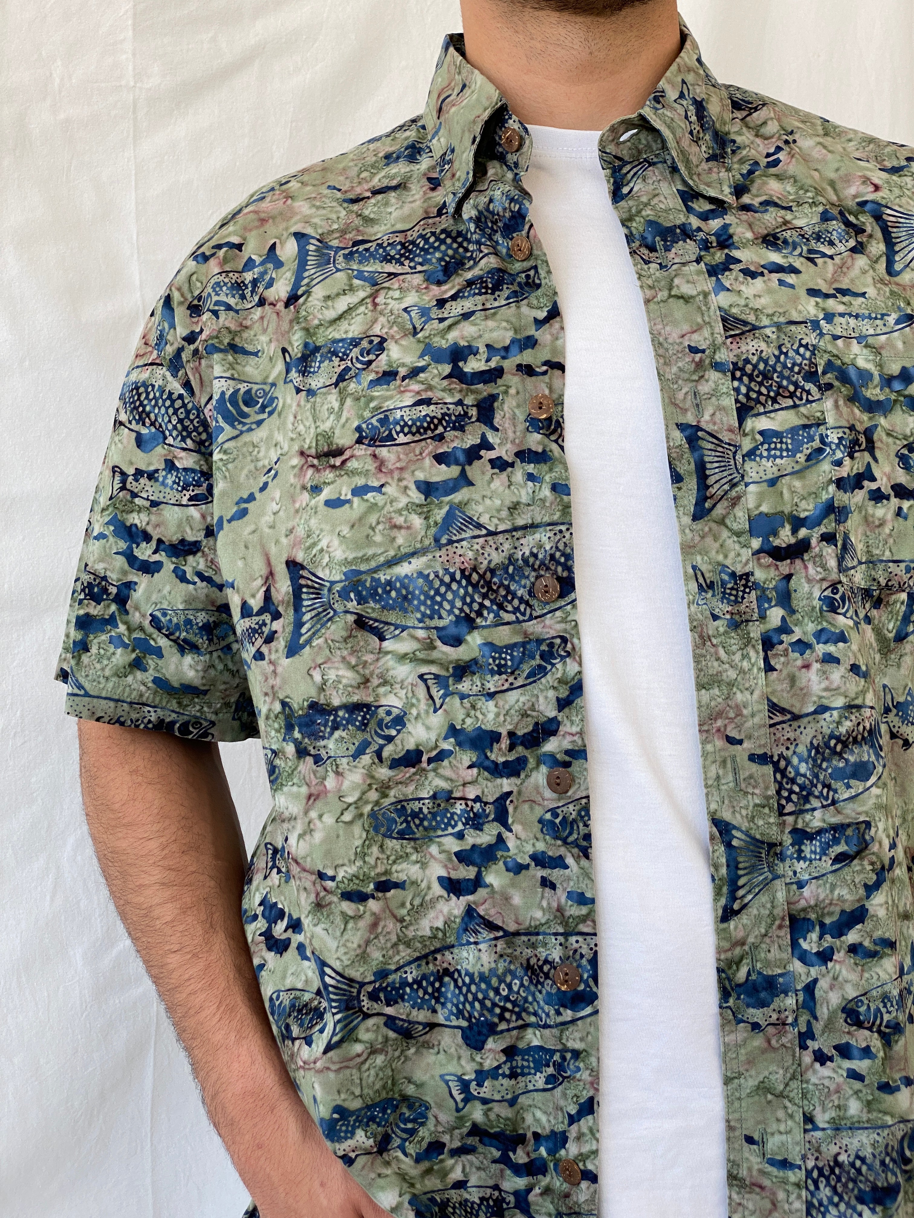 Redington Men’s Short Sleeve Tie Dye Green Fishing Button Up Fish Print Shirt - L