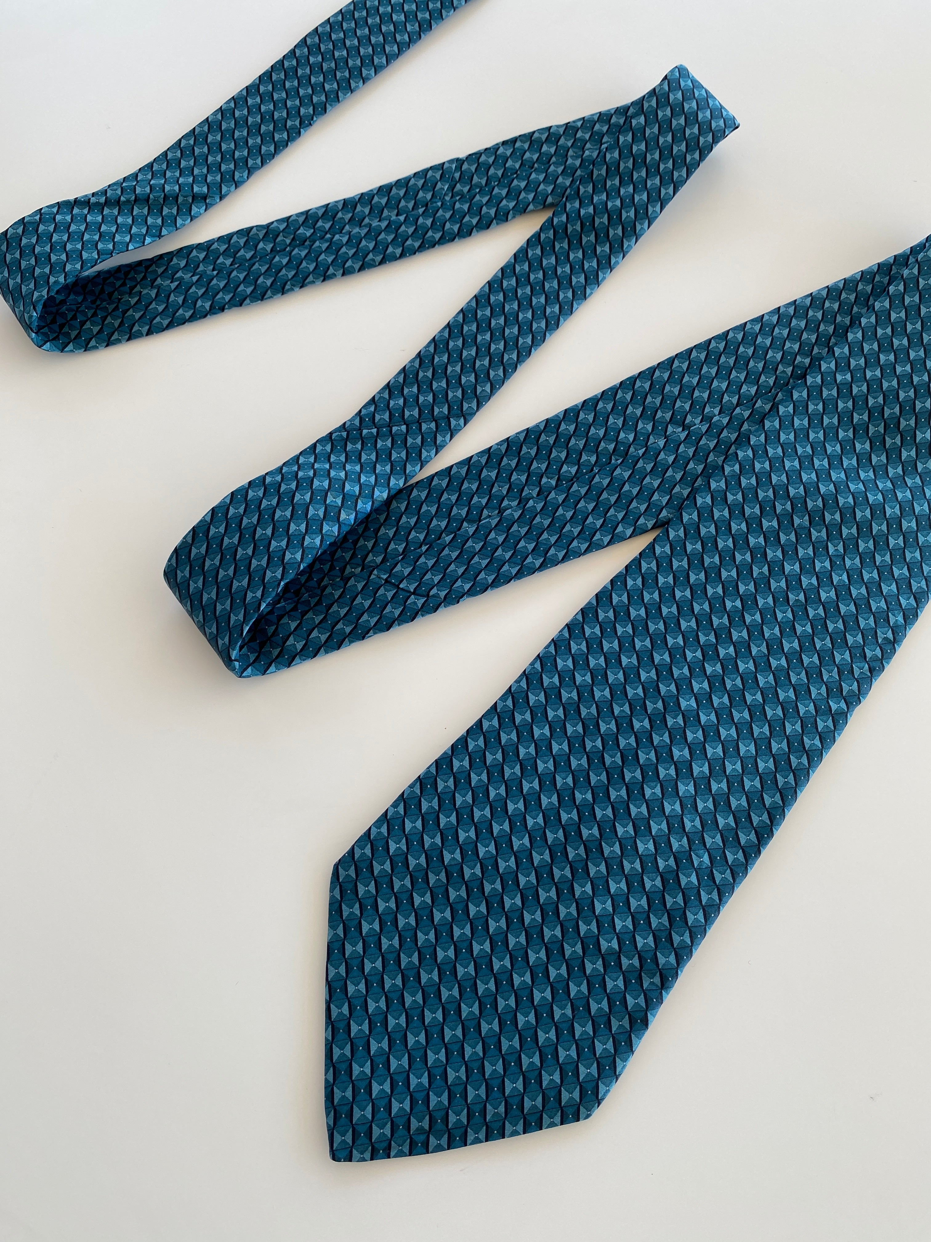 Vintage VE Via Europa Fine Neckwear Men’s Blue Silk Neck Tie