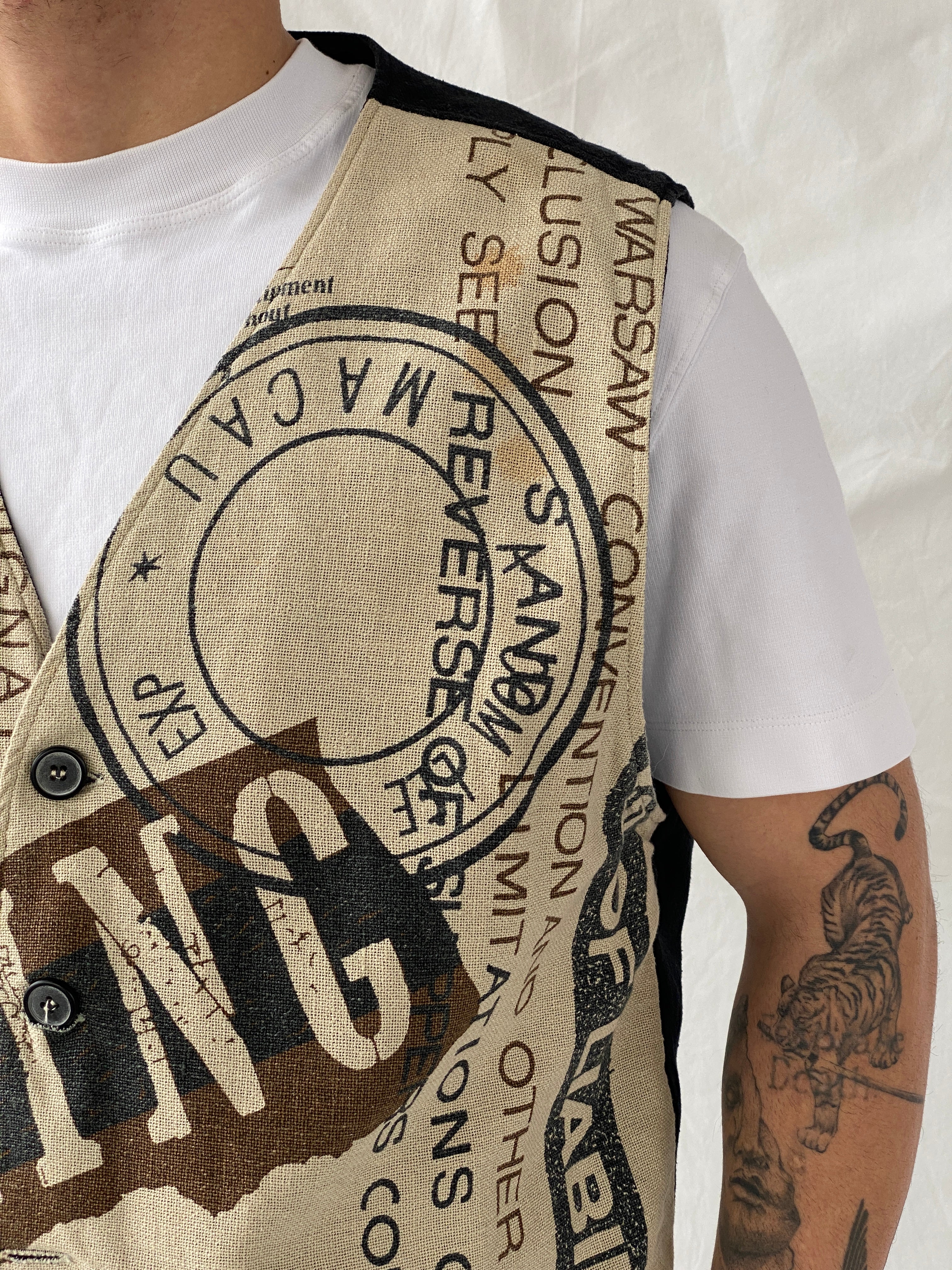 Vintage 90s Camel Collection Beige Printed Vest - L