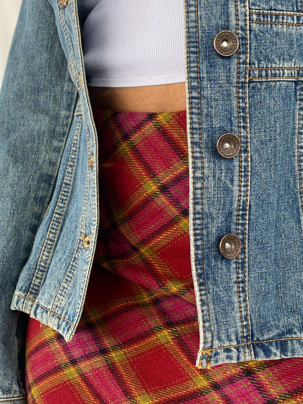 DKNY JEANS Light Denim Jacket - Balagan Vintage Denim Jacket 00s, 90s, denim jacket, NEW IN, Rama