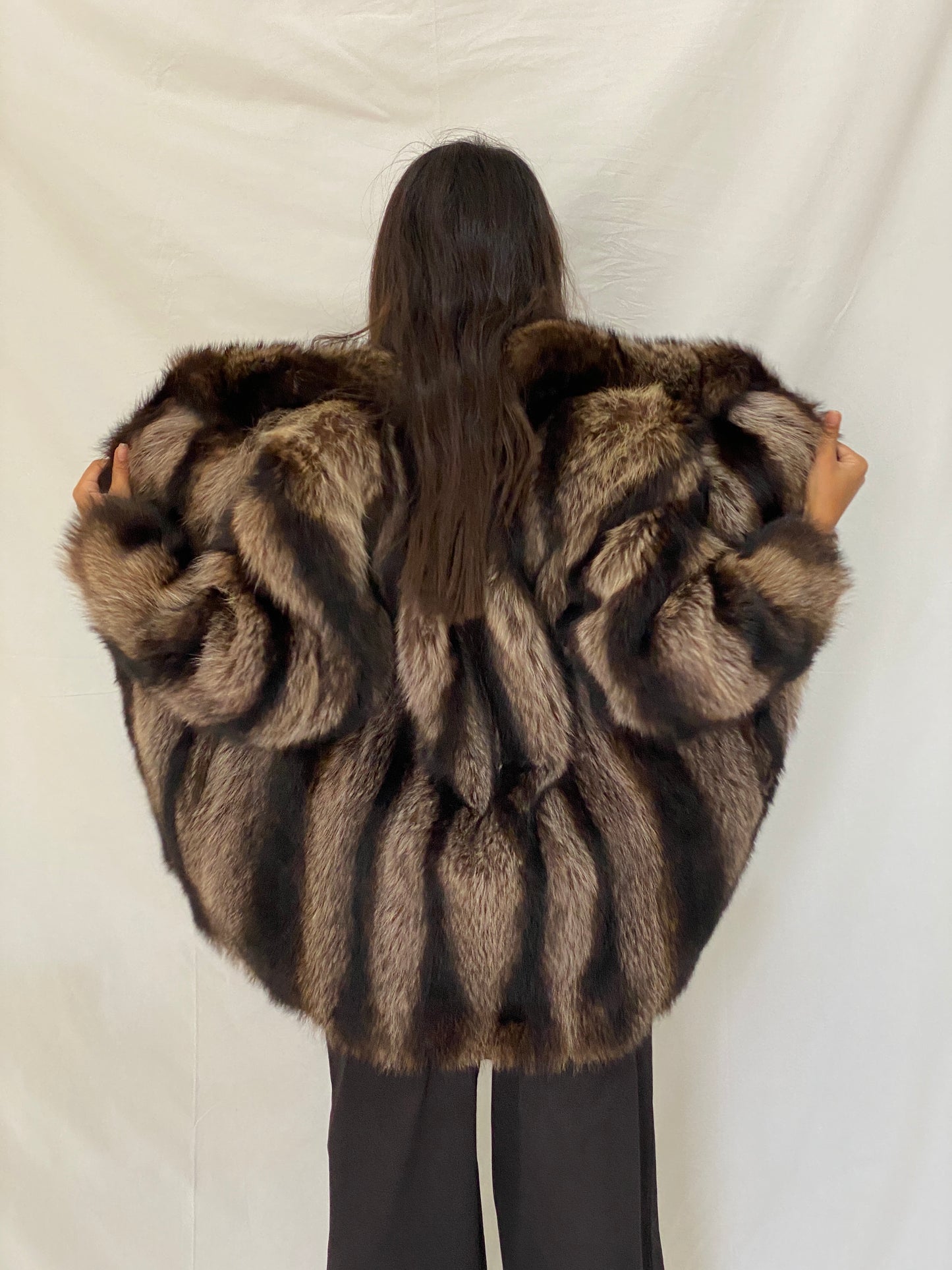Vintage Real Fur Striped Brown & Black Coat Luxurious Genuine Raccoon Fur Winter Jacket - M