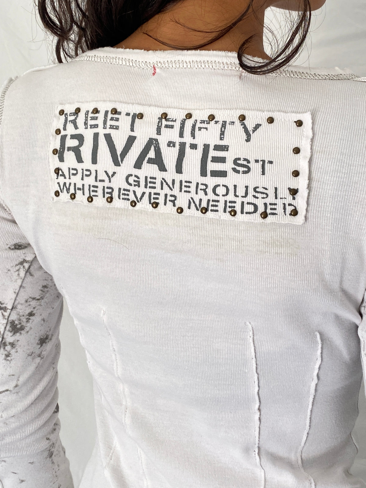 Y2K Holly Collection Rhinestone Graphic White Long Sleeve Top – S Y2K Holly Collection Rhinestone Graphic White Long Sleeve Top – S