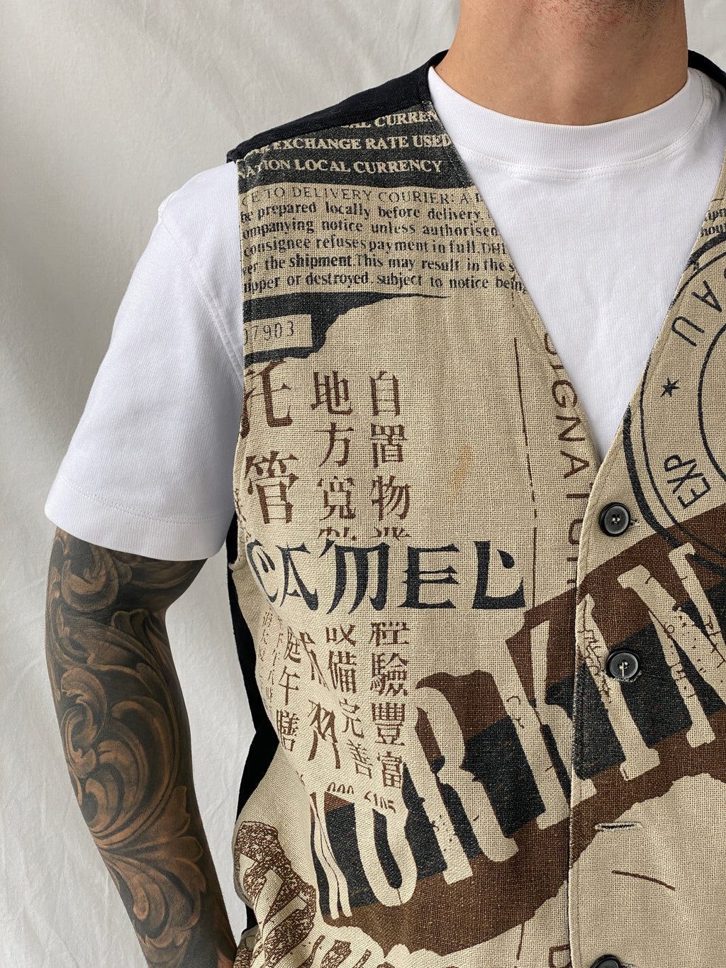 Vintage 90s Camel Collection Beige Printed Vest - L