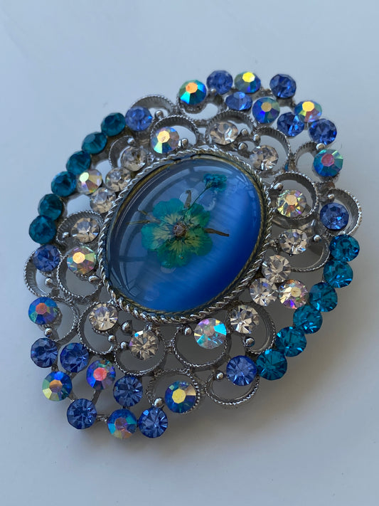 Elegant Vintage Silver Toned Brooch With Blue Rhinestones