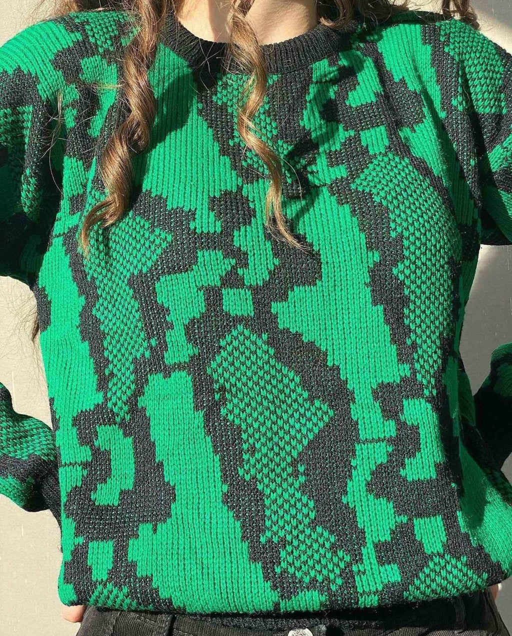 Vintage Knit Sweater - Balagan Vintage Sweater 80s, 90s, printed sweater, streetwear, sweater, vintage, vintage sweater, winter, women