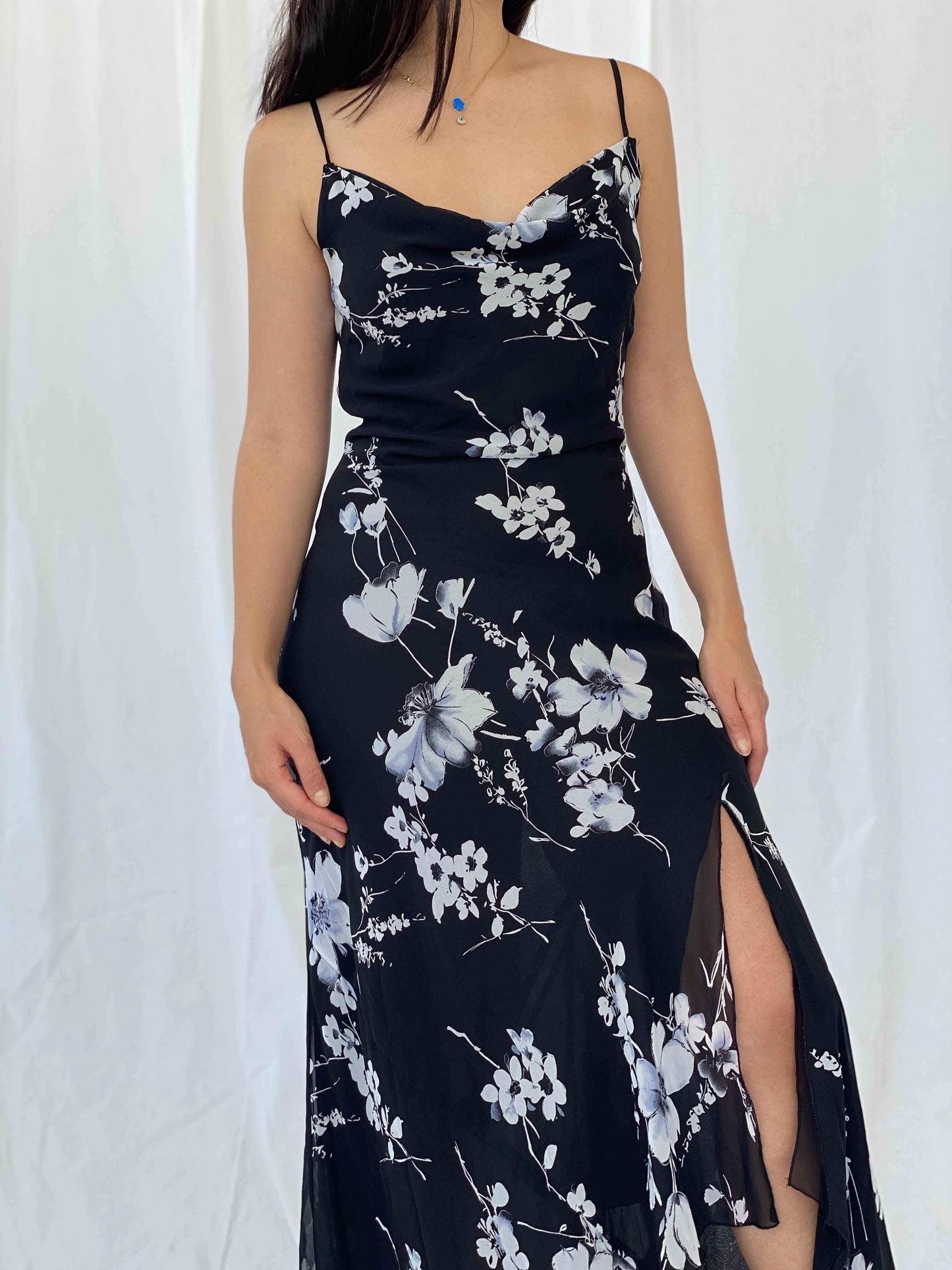 Vintage SYNDICATE Floral Gown - Balagan Vintage Evening Dress 90s dress, Batoul, black dress, floral, floral dress, formal, formal dress