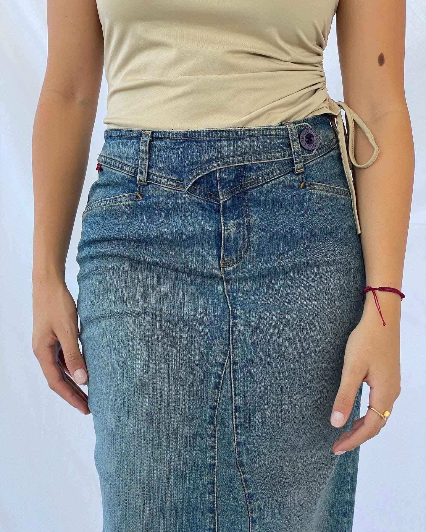 Vintage LEE COOPER Maxi Denim Skirt - Balagan Vintage Maxi Skirt denim skirt, maxi denim skirt, skirt, streetwear, women