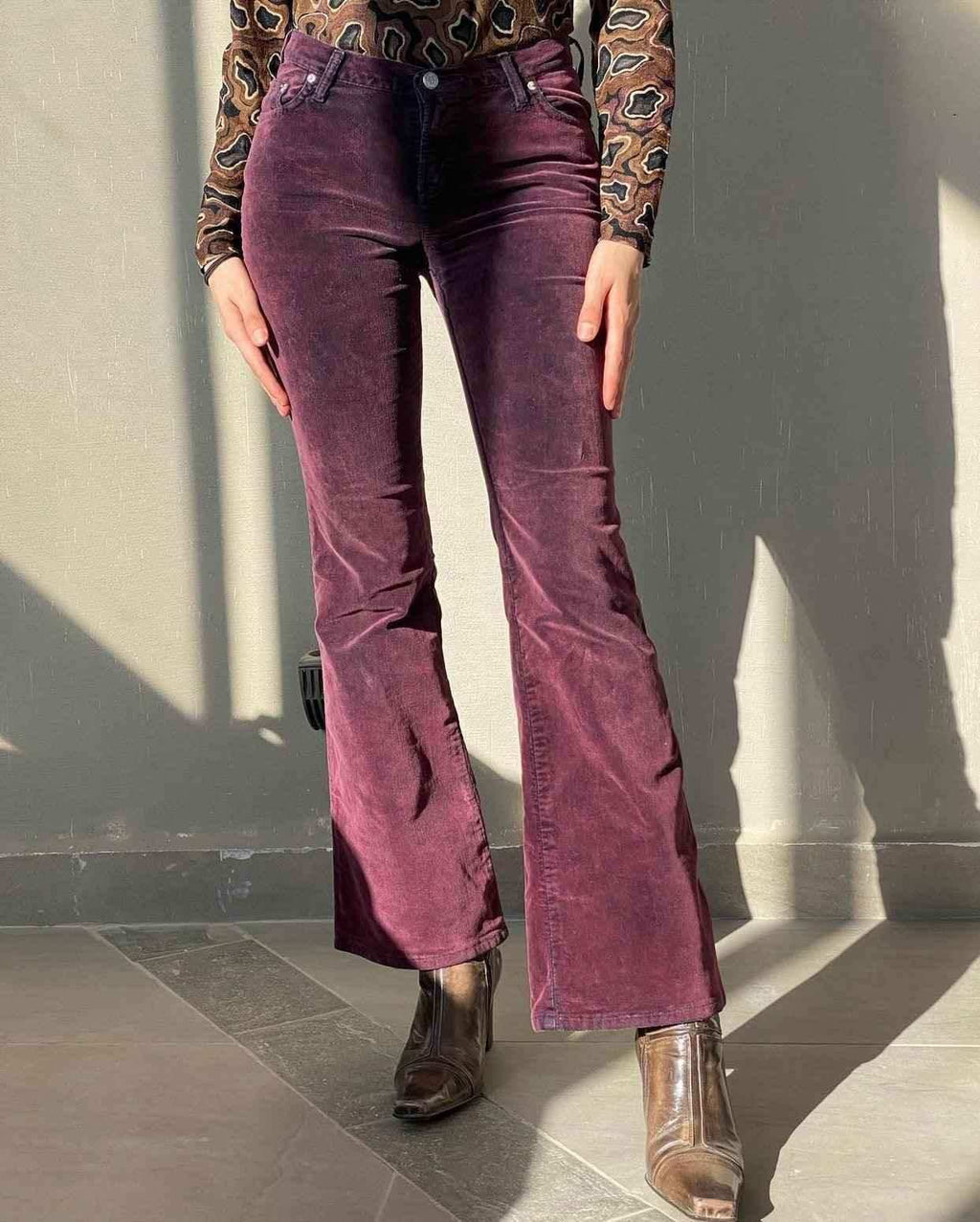 Vintage Cimarron Low Rise Flares - Balagan Vintage Corduroy Pants 00s, 90s, corduroy, corduroy pants, streetwear, vintage, vintage pants, winter, women