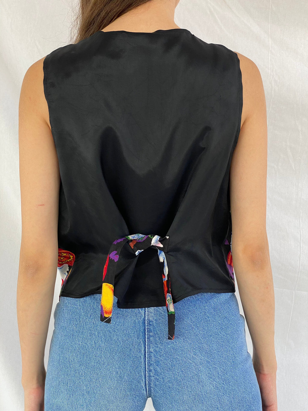 Basic Editions Halloween Vest - Balagan Vintage Vest 00s, 90s, outerwear, print, prints, streetwear, vest, vintage, women