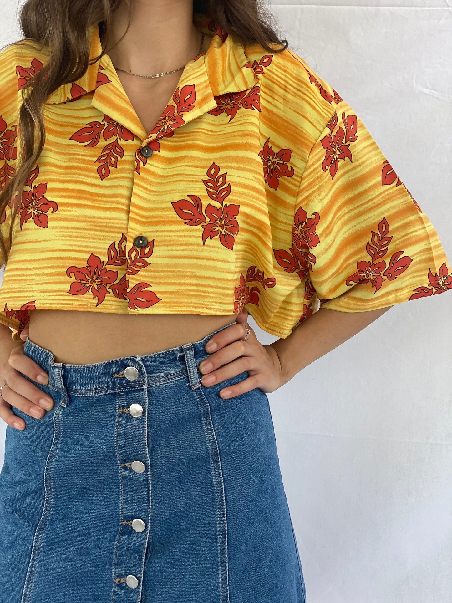 Vintage Pineapple Connections Cropped Hawaiian Print Shirt - Balagan Vintage Cropped Hawaiian Shirt crazy print, cropped Hawaiian shirt, Cropped shirt, festival wear, flower pattern, half sleeve shirt, Hawaiian shirt, printed shirt, reworked shirt, shirt, shirts, streetwear, summer, summer prints, techno, techno wear, Top, vintage, vintage cropped shirt, vintage prints, women, women shirt