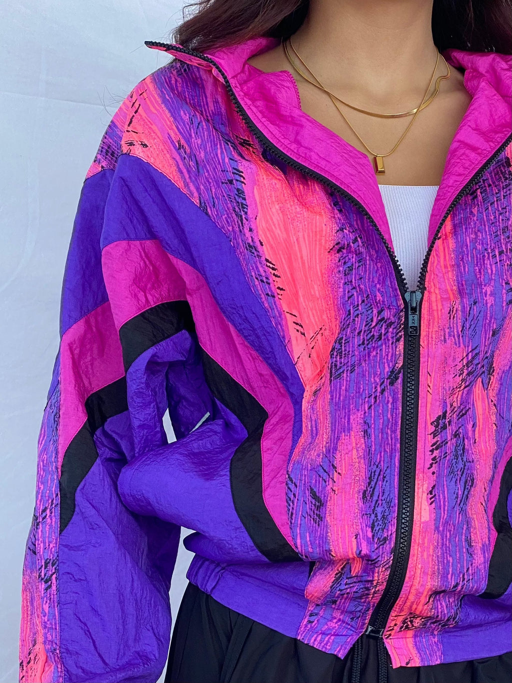 Vintage 90s ASICS Windbreaker Jacket - Balagan Vintage Windbreaker Jacket 90s, nylon, outerwear, vintage, windbreaker, windbreaker jacket