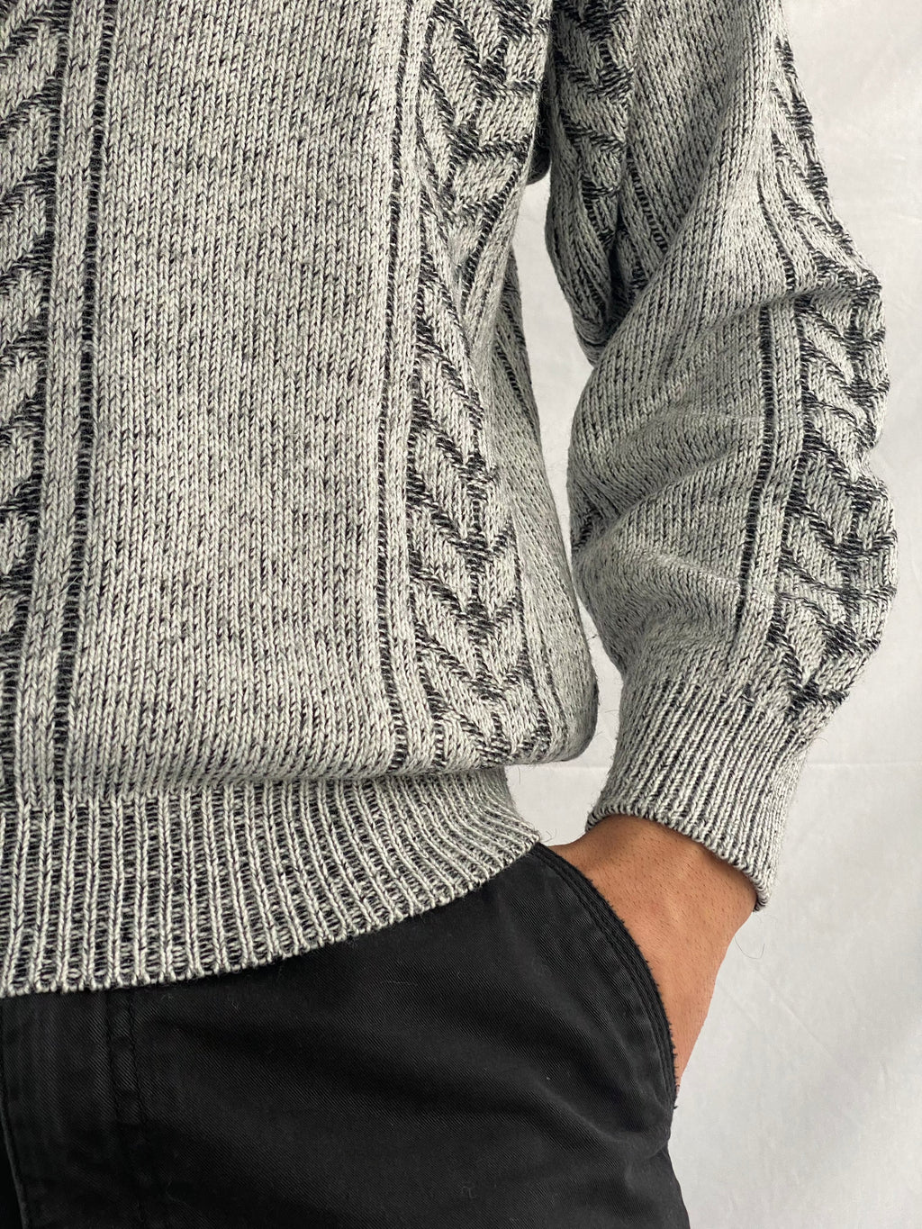 Vintage Knitted Sweater - Balagan Vintage Sweater 90s, knitted, knitted sweater, streetwear, vintage, vintage sweater, winter